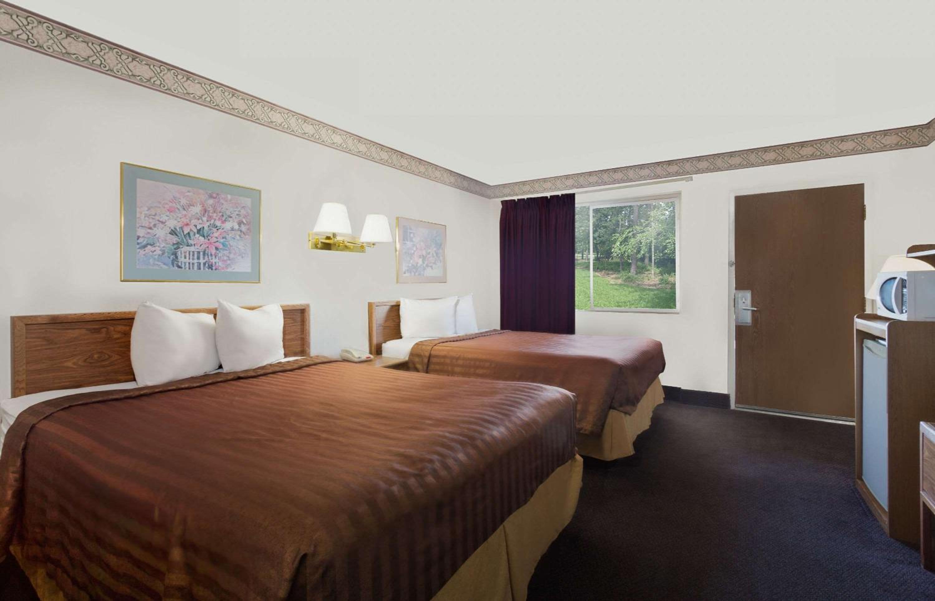 Travelodge by Wyndham Page, View of Lake Powell view 5