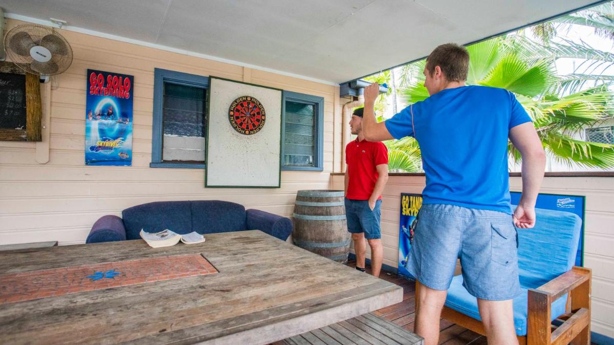Castaways Backpackers Cairns