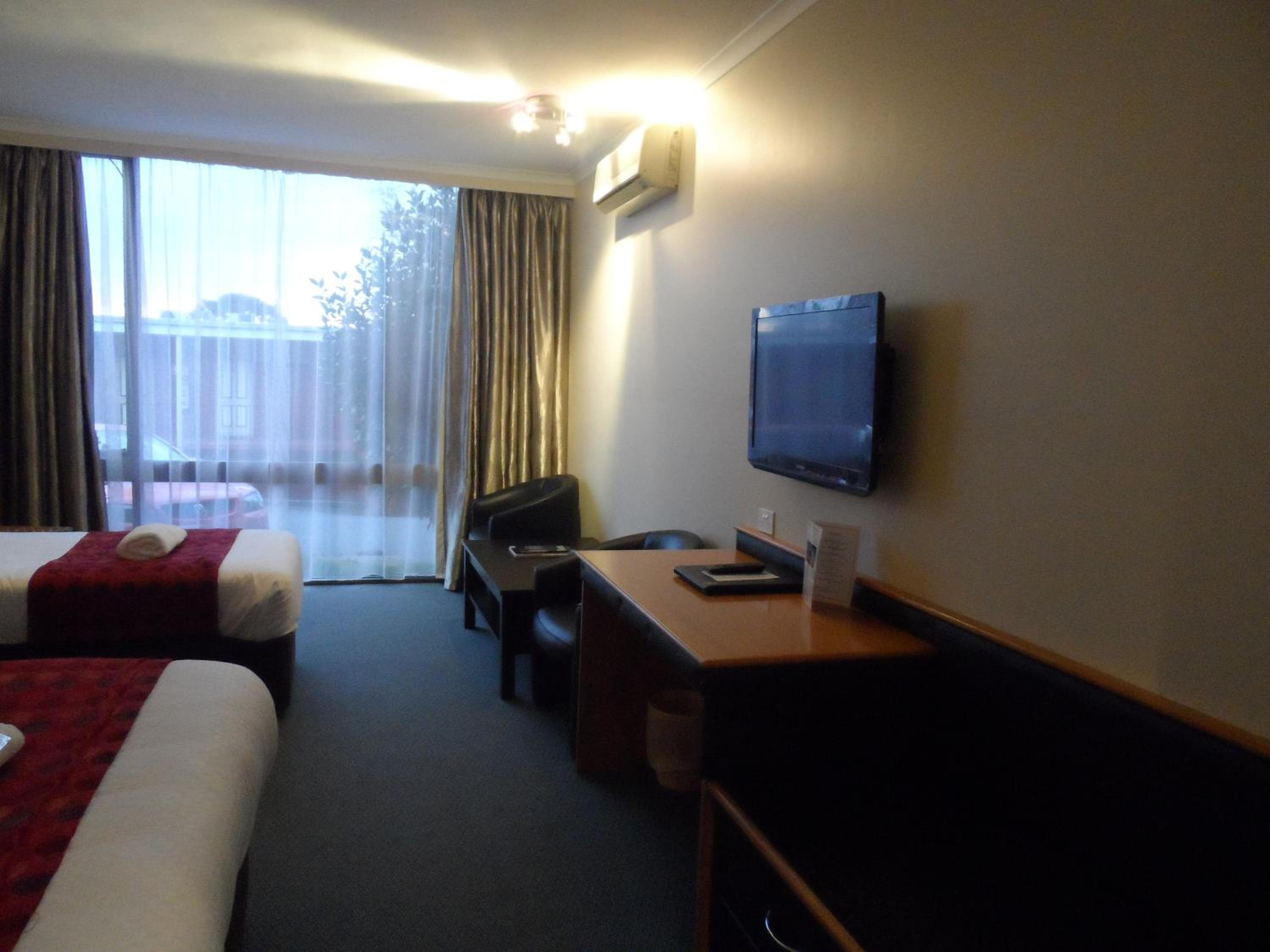 Photo 43