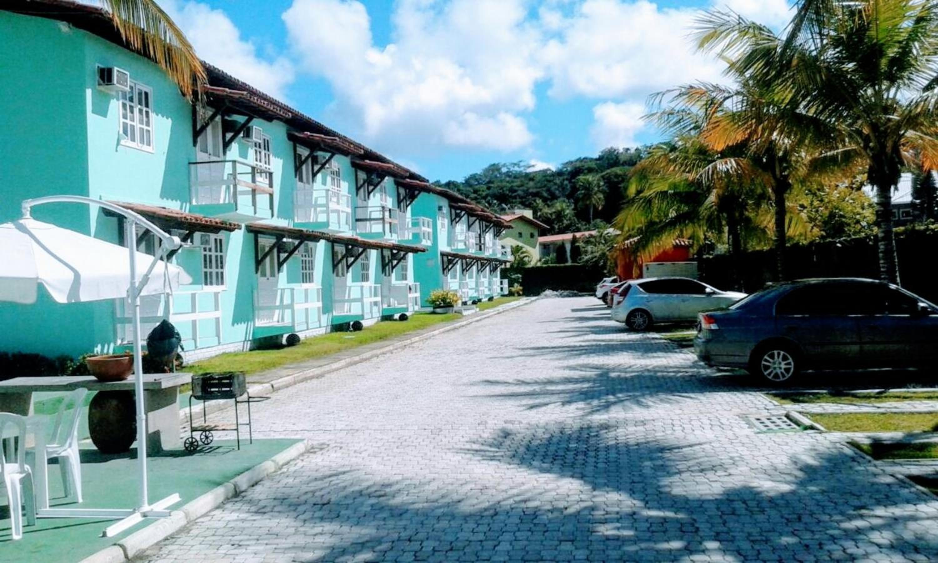 Apart tropical Village