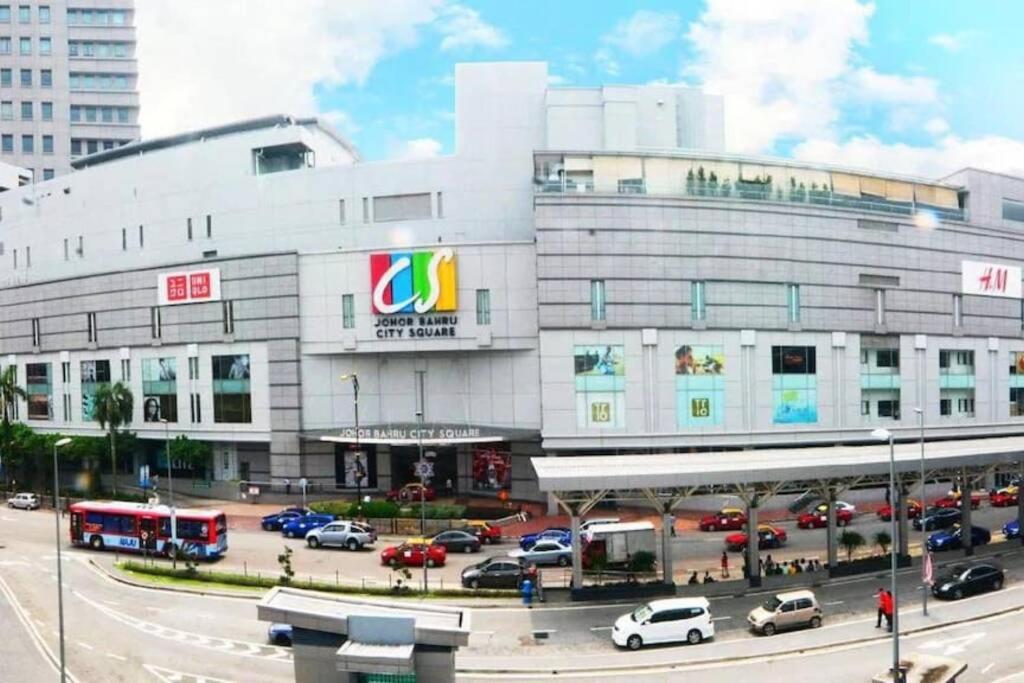 CozyStudio #1-3pax Paradigm Mall, Legoland