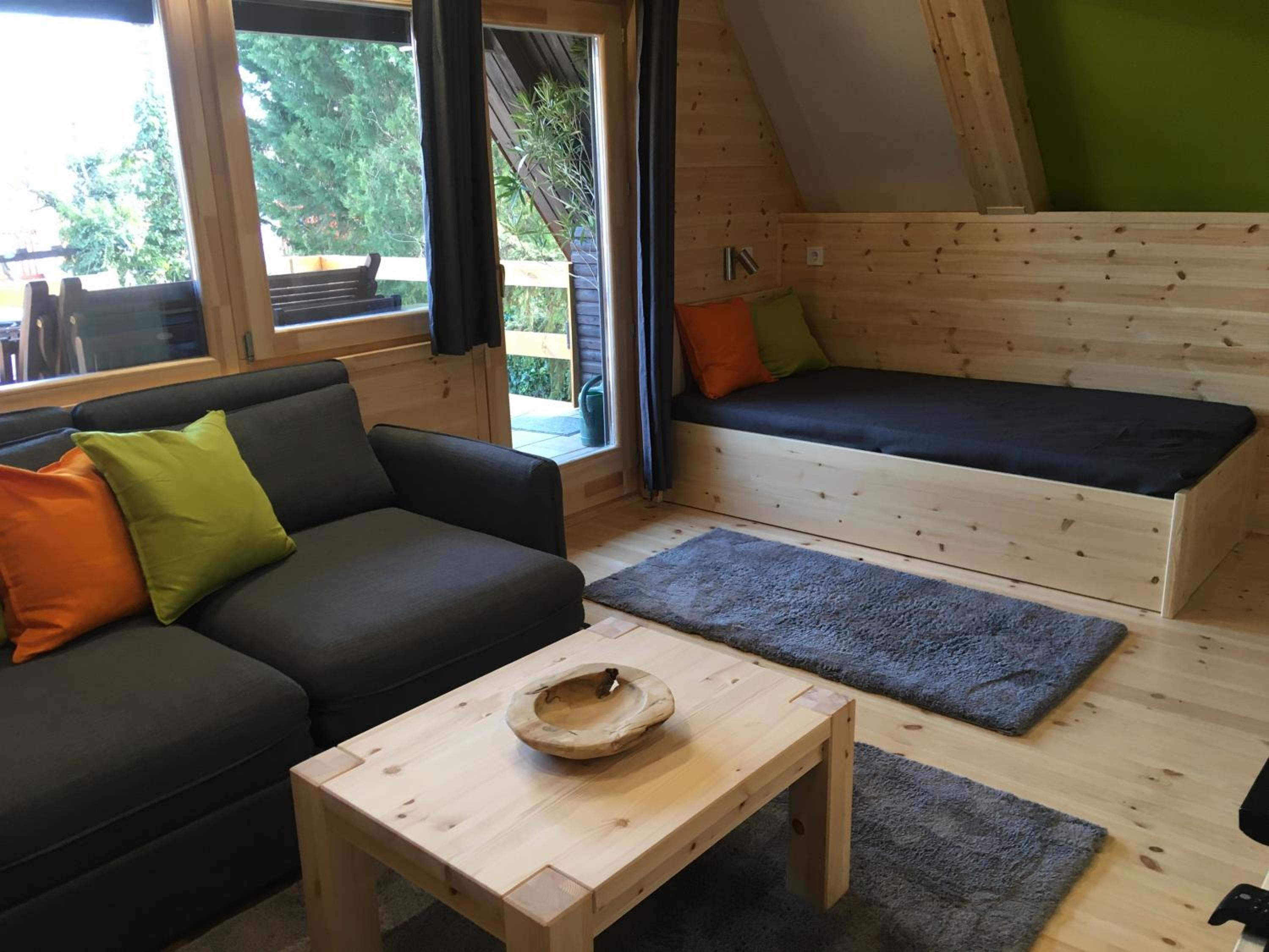 Wooden Apartman Prémium Jacuzzival view 2