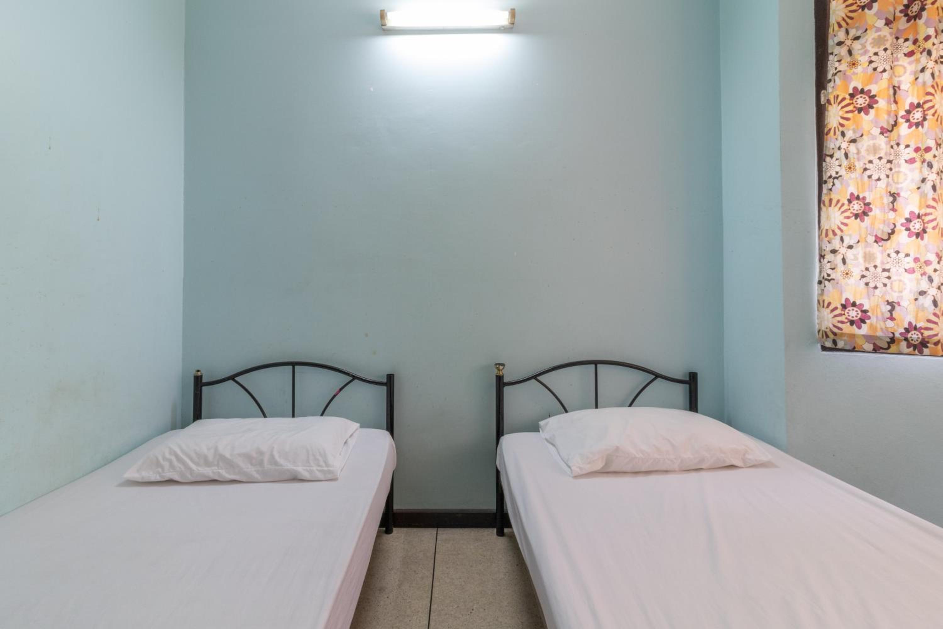 7 Holder Guesthouse