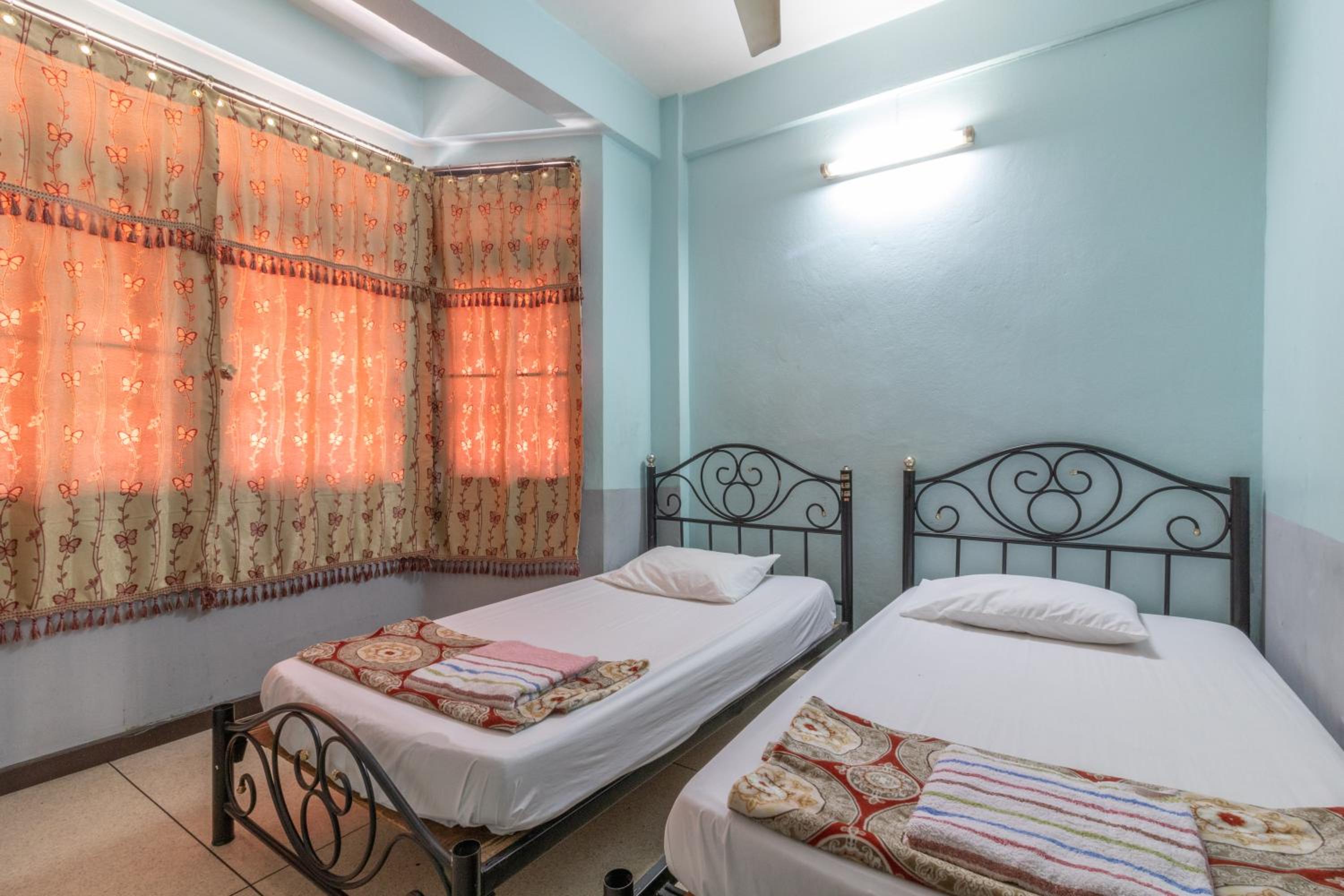 7 Holder Guesthouse