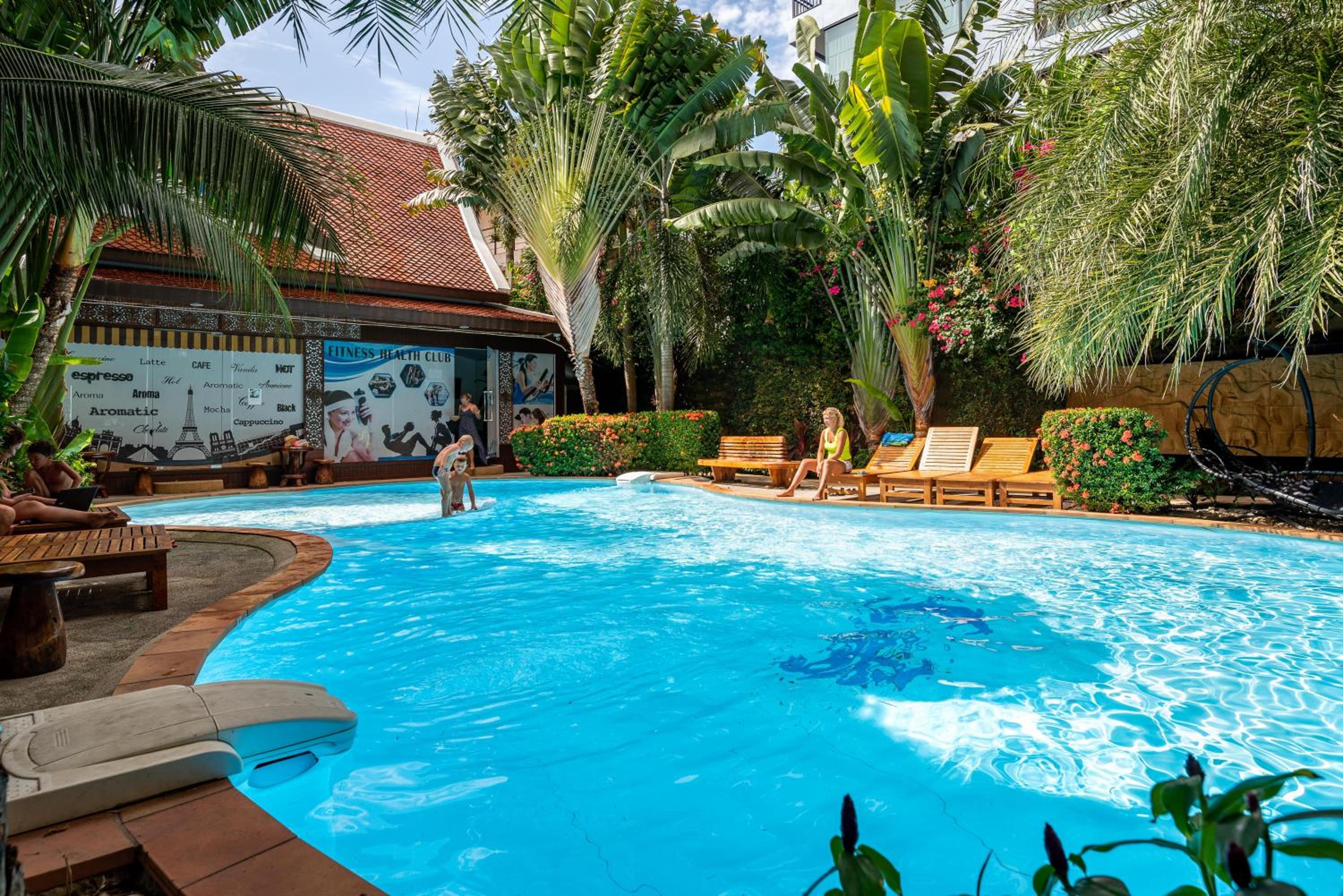 Naiharn Pearl Condo Hotel by VillaCarte view 4
