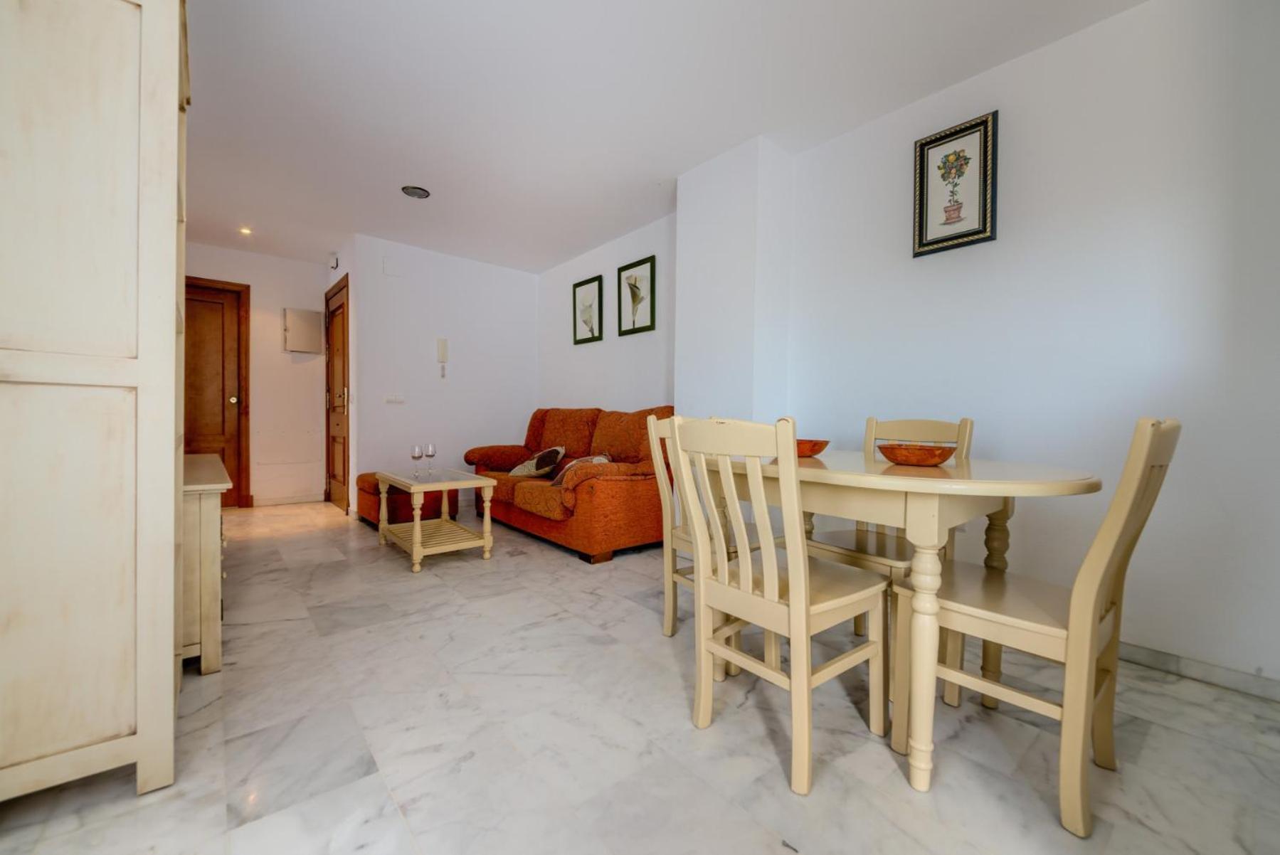 Apartamentos Villas Flamenco Rentals