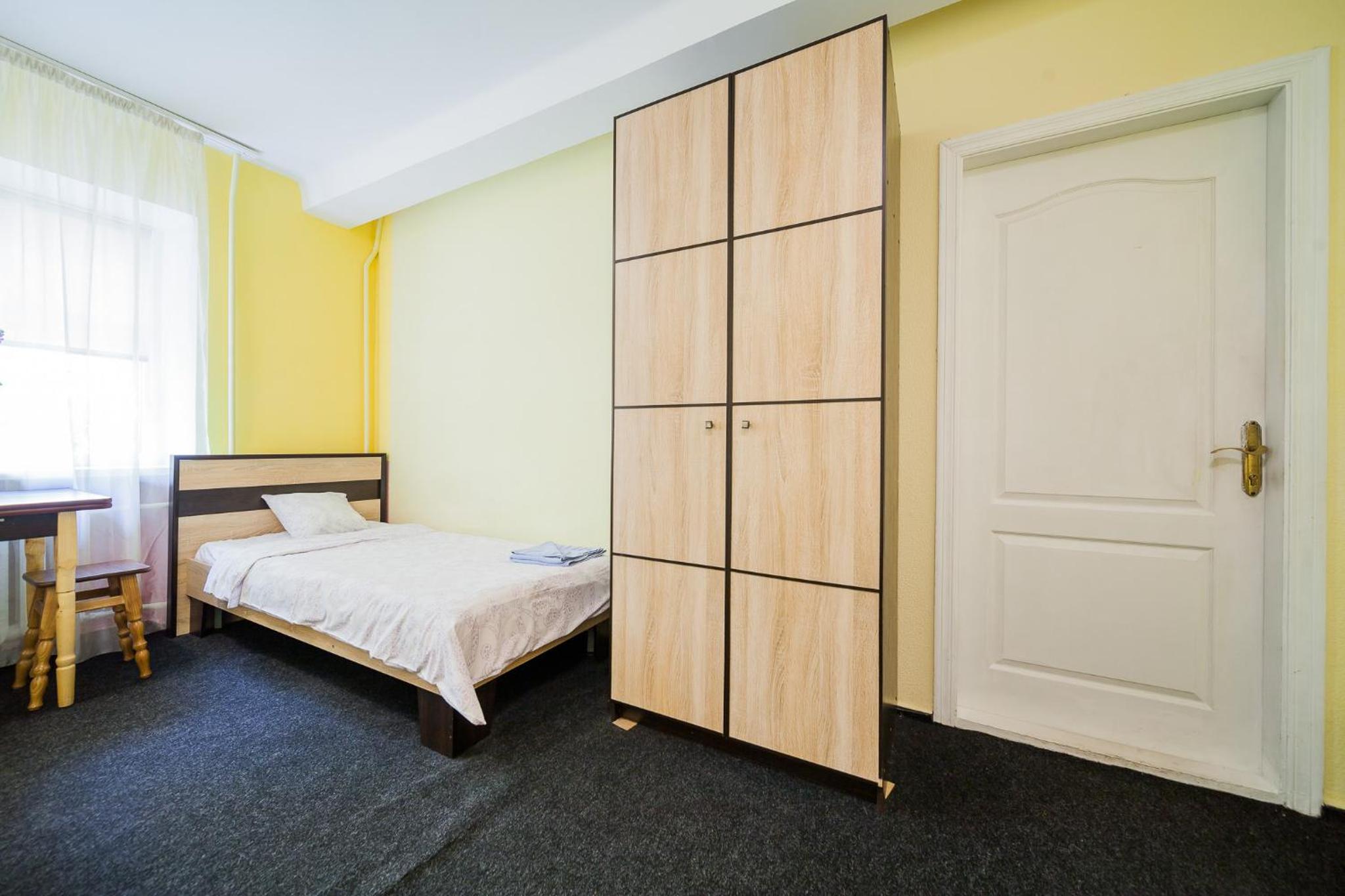 Guest House near Railway Station view 5