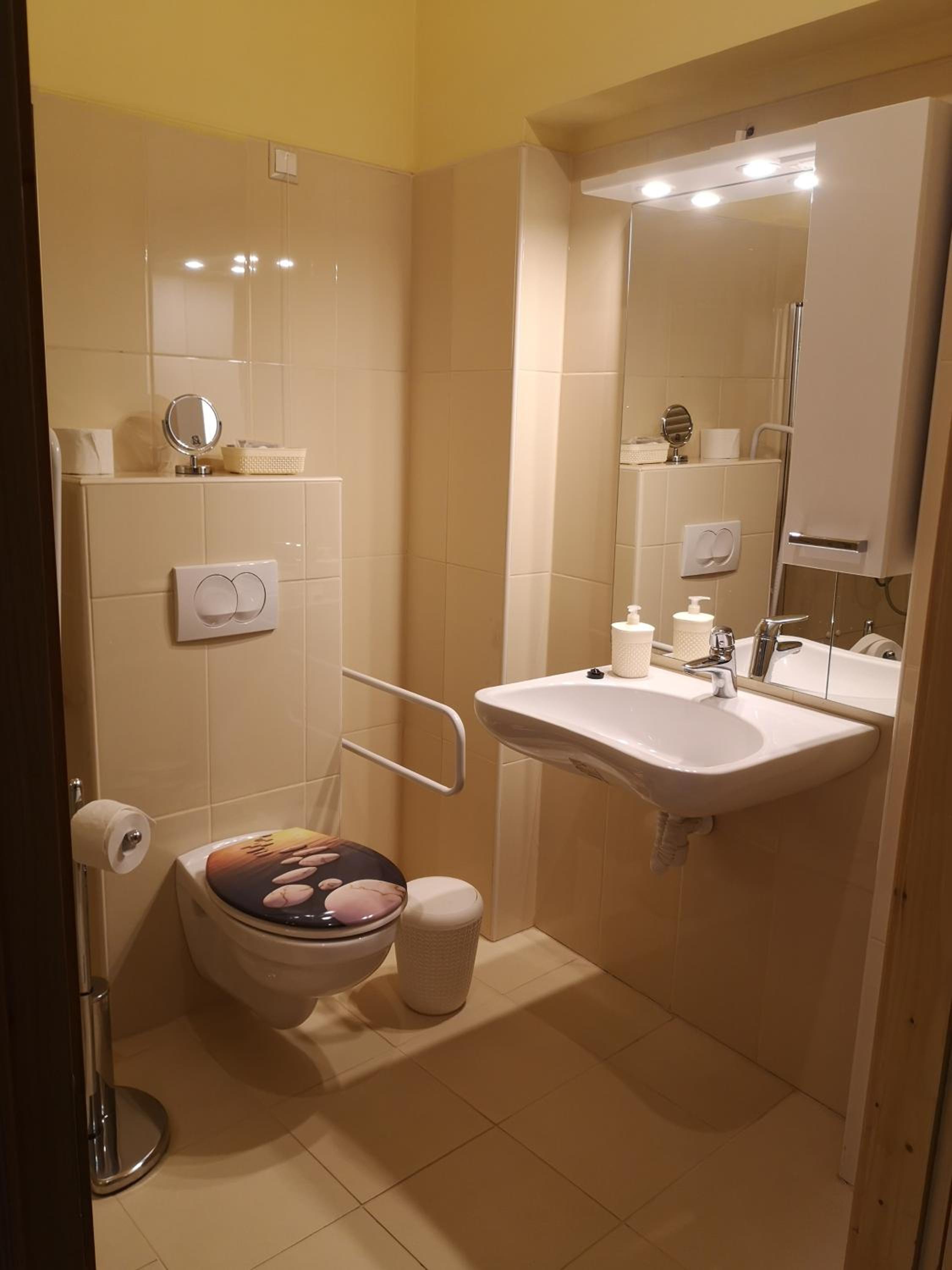 Szent István Wellness Panzió, photo 77