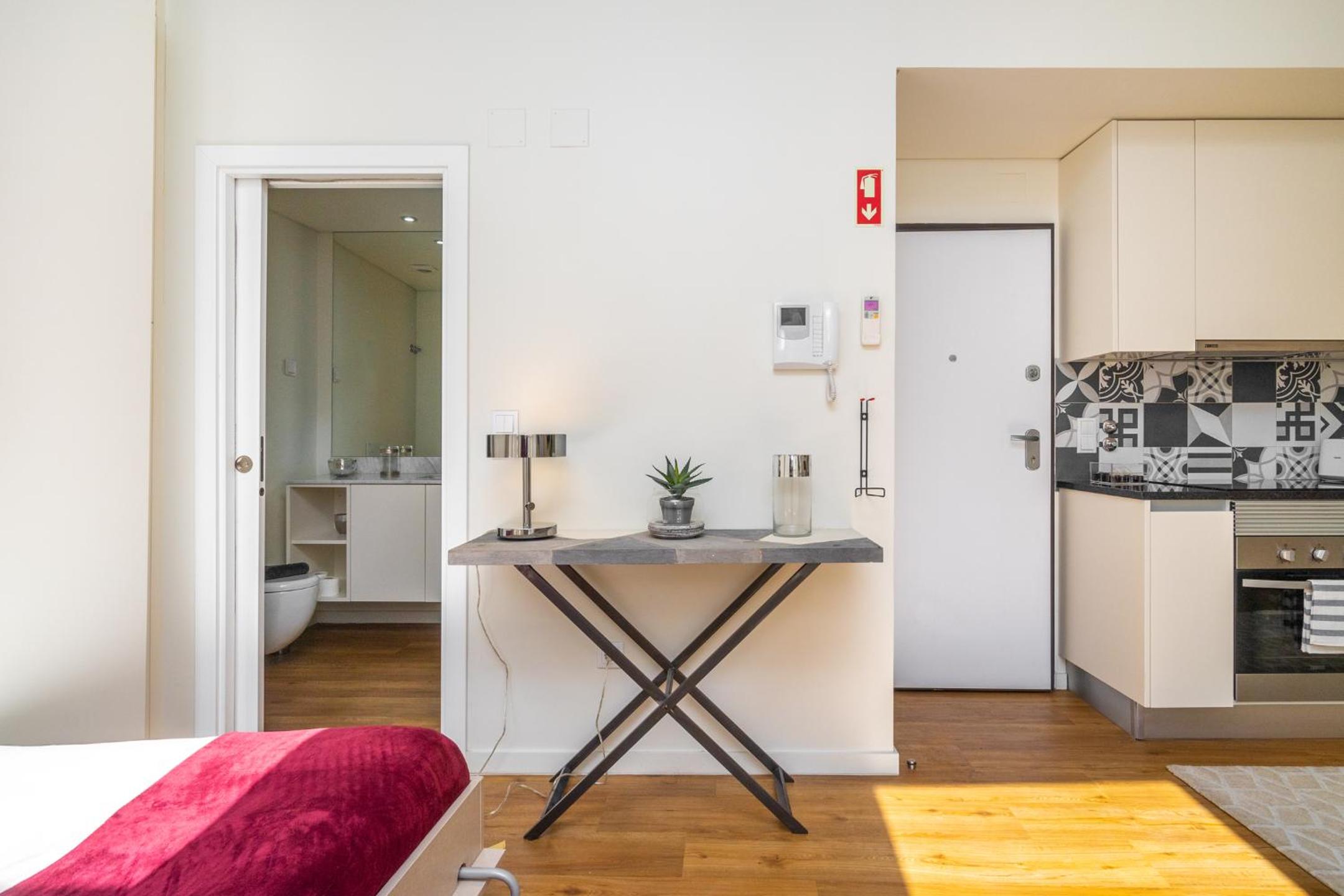 WHome | Alcântara Smart Studio view 5