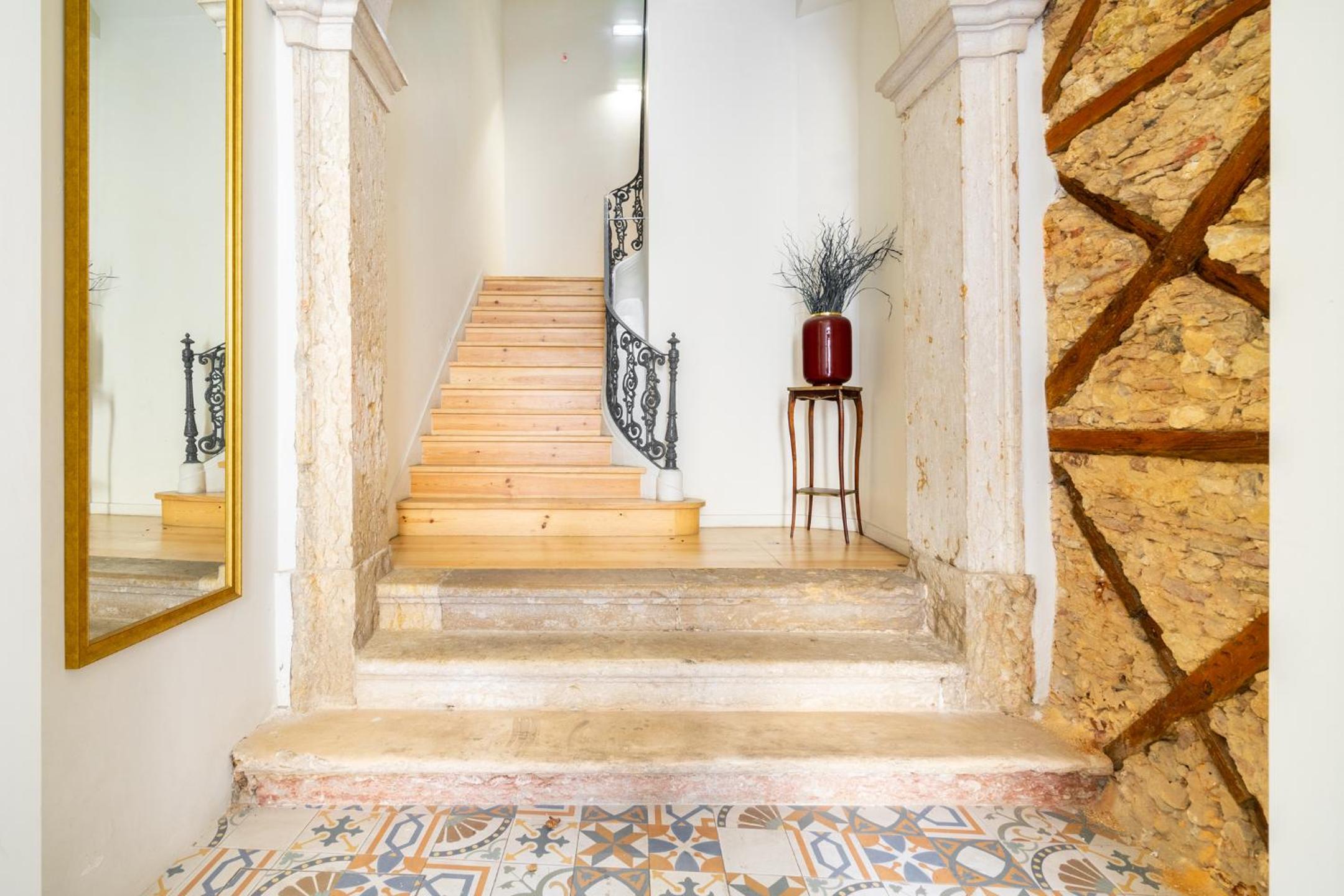 WHome | Alcântara Premium Studio — Lisbon