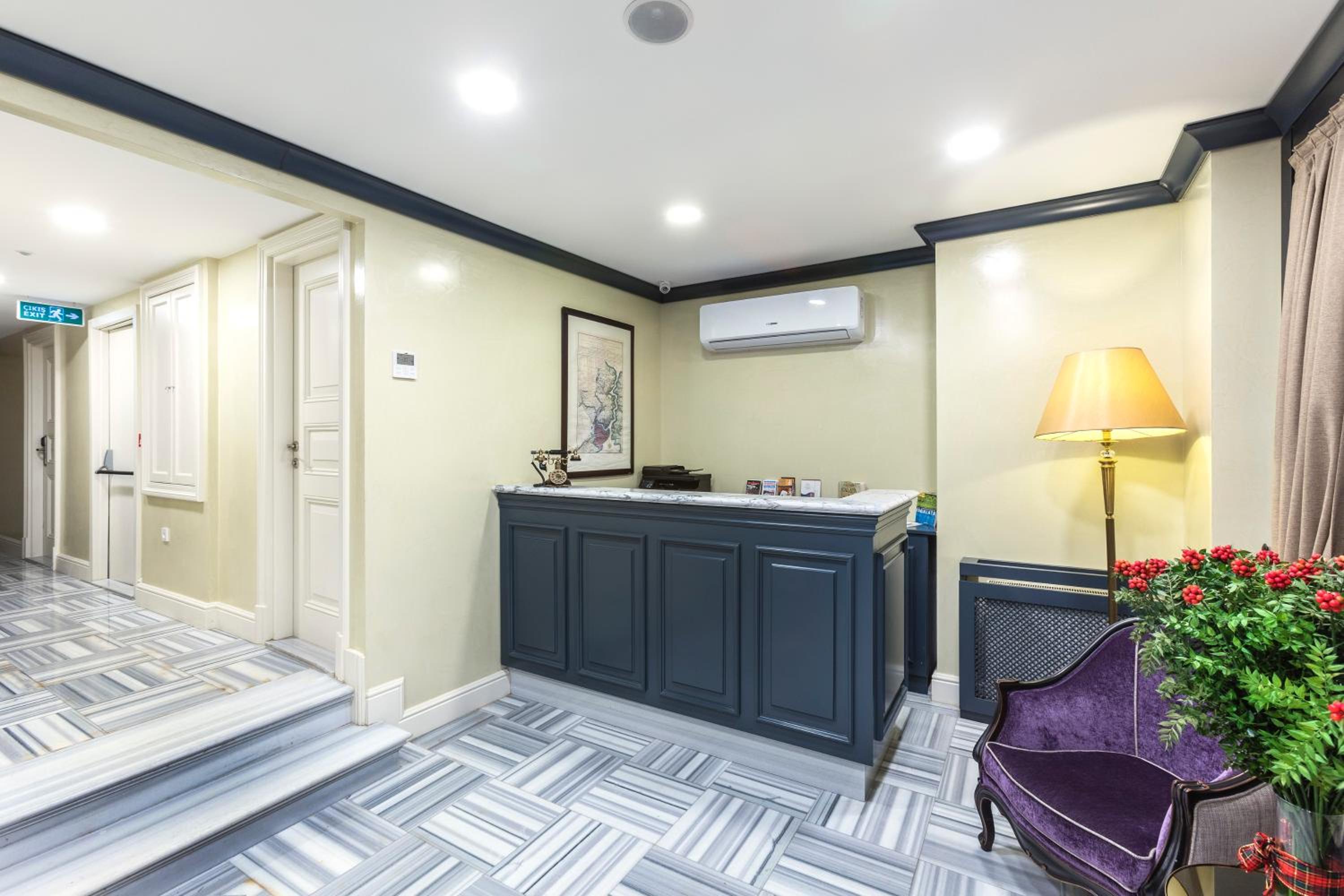 Meroddi La Porta Otel - Image 40