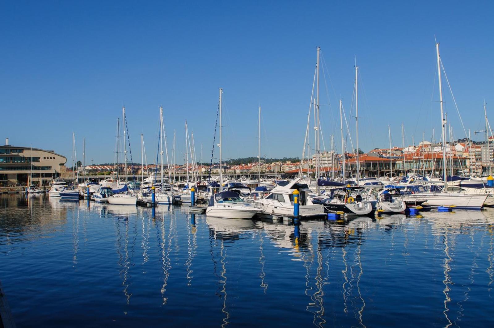 apartamento centro sanxenxo con parking gratis view 2