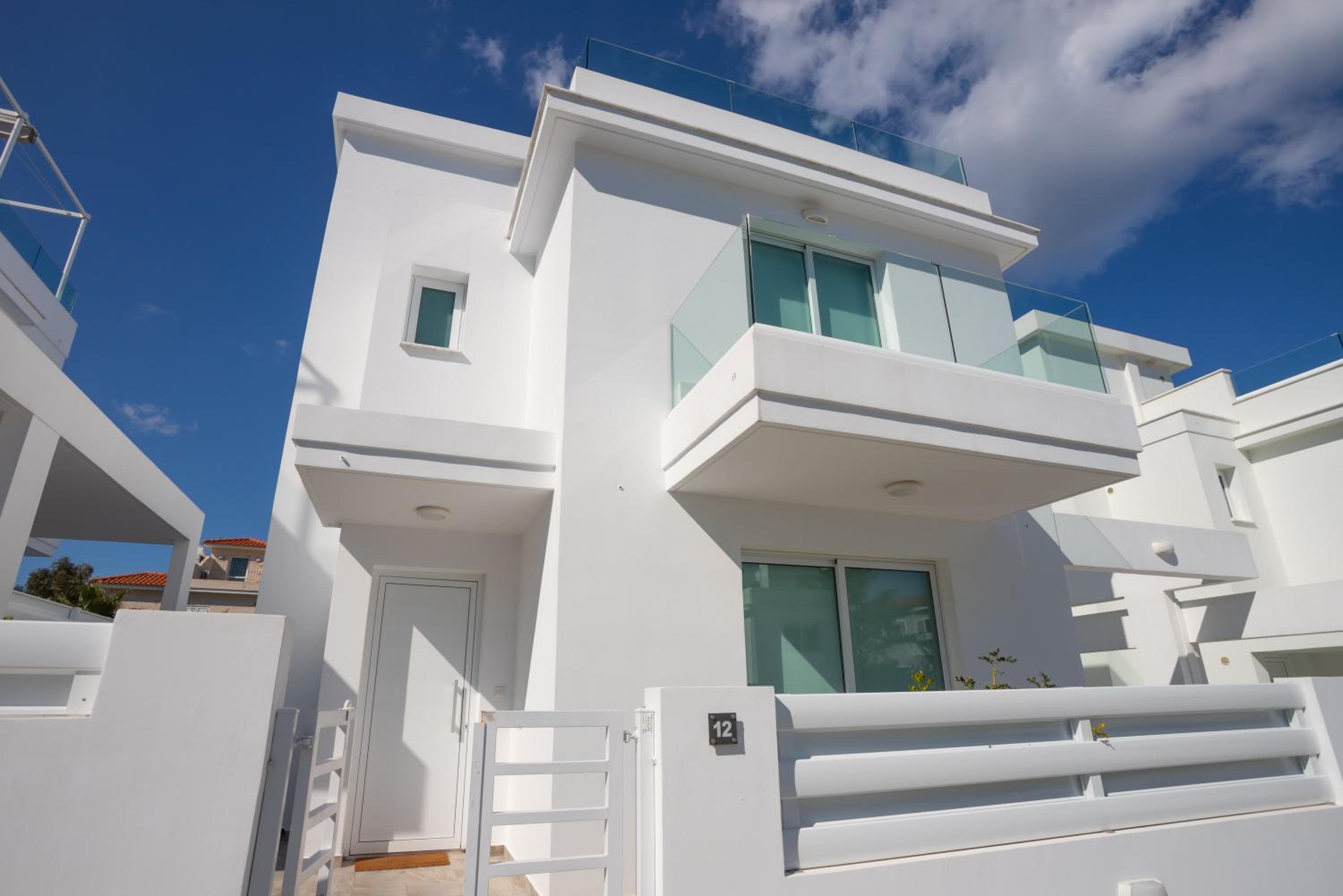 Villa Ioli Green Bay by TrulyCyprus view 4