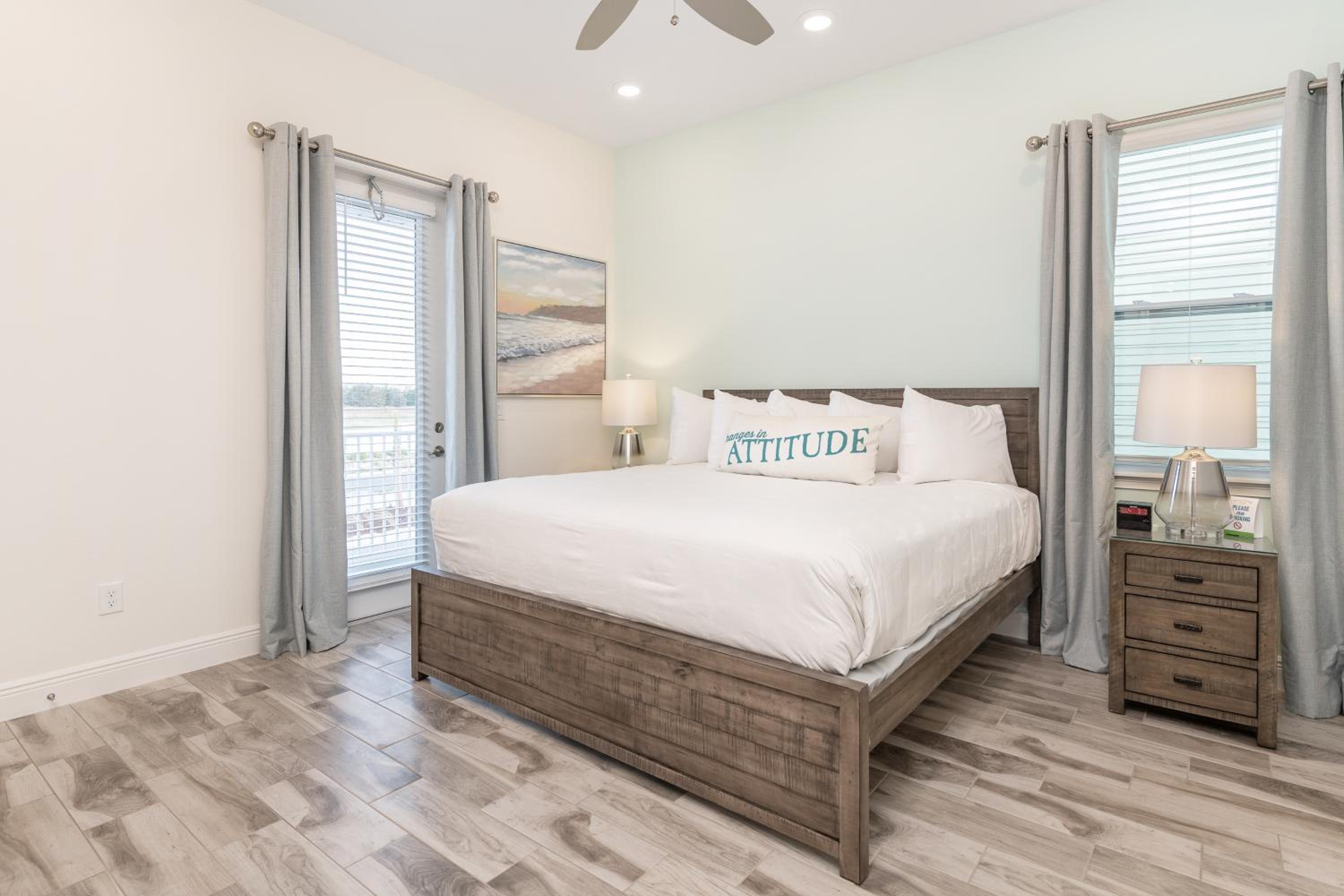 The Tiki Room - Beautiful Two Bedroom Cottage Near Disney With Margaritaville Resort & Island H20 Waterpark Access - 2954Sr