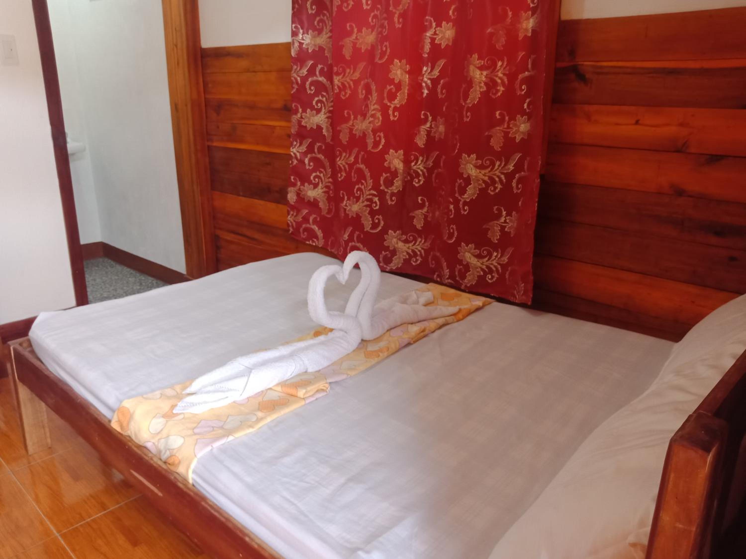 D' Angels Inn, Port Barton view 5