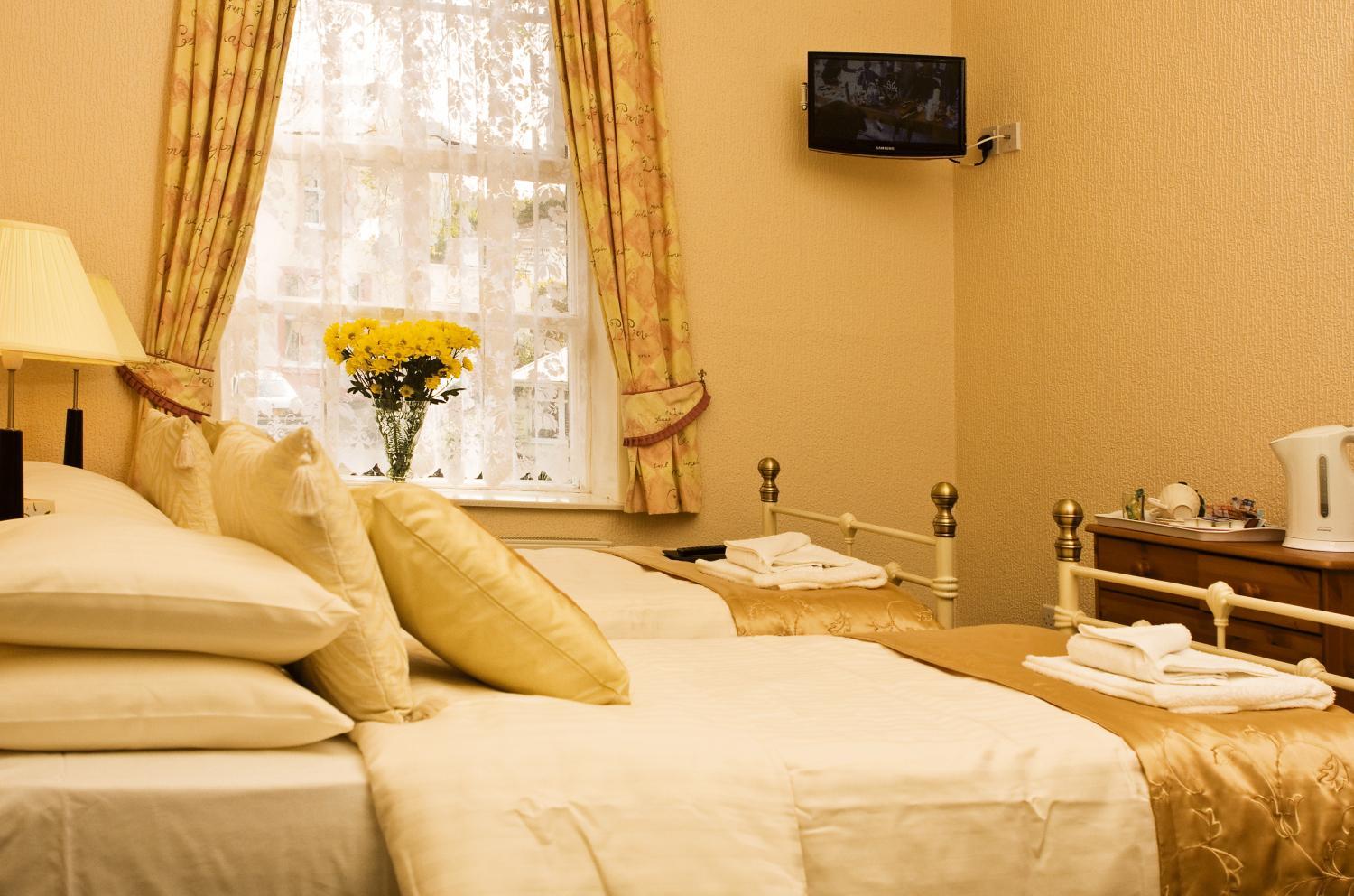 Tor Dean Guest House