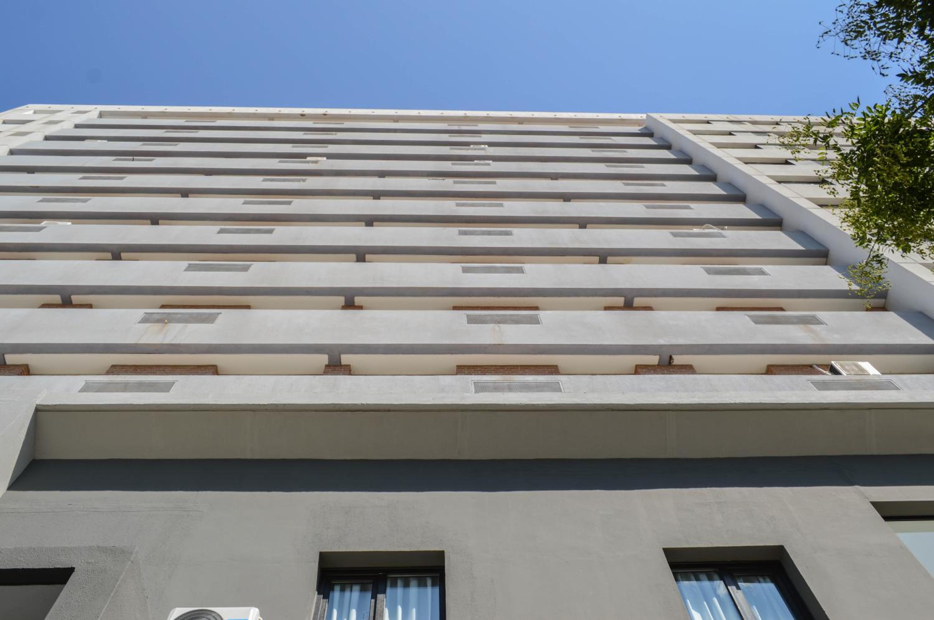 Leloir Flats