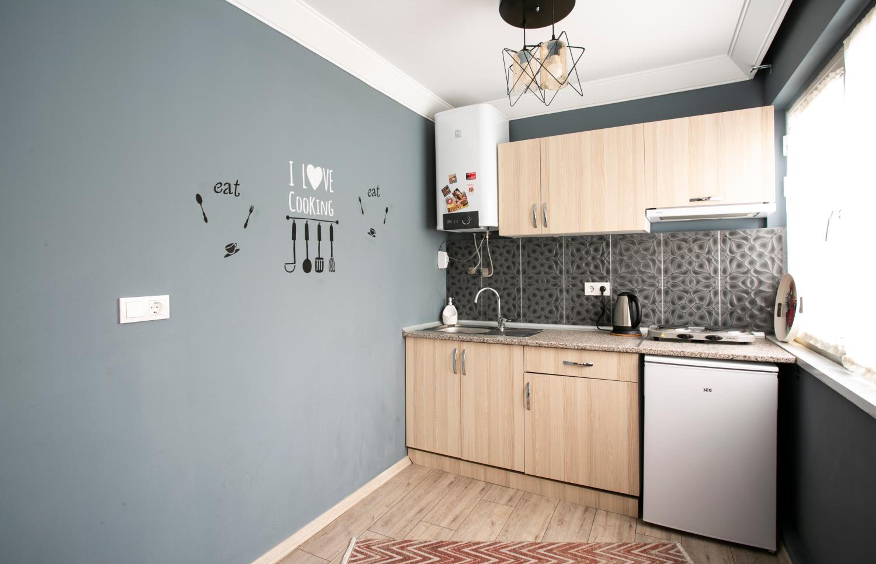 Sirena's Suites
