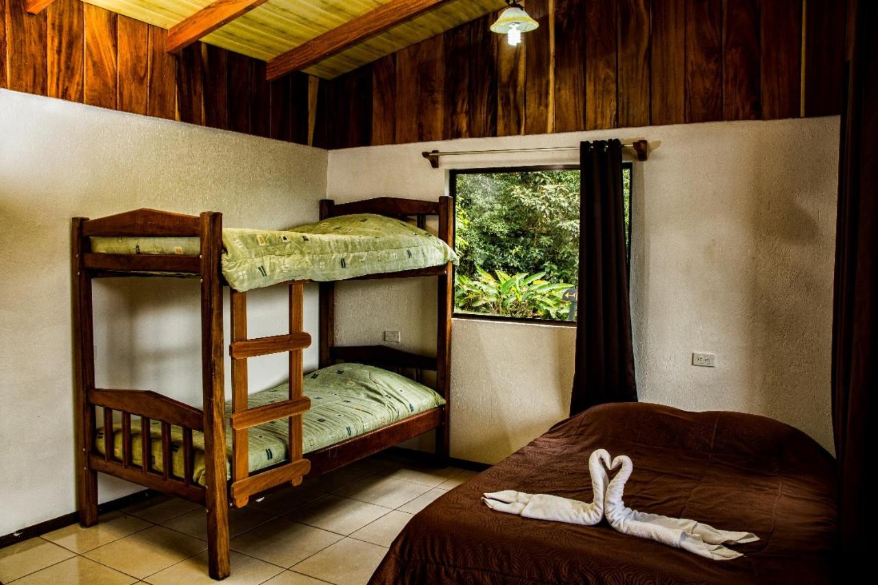 Cabinas Capulin & Farm