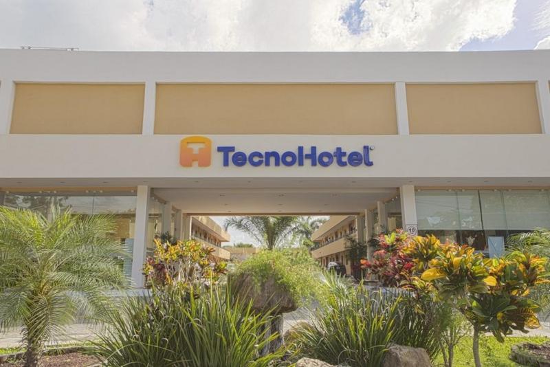 Hotel Tecnohotel Itzáes - Image 1