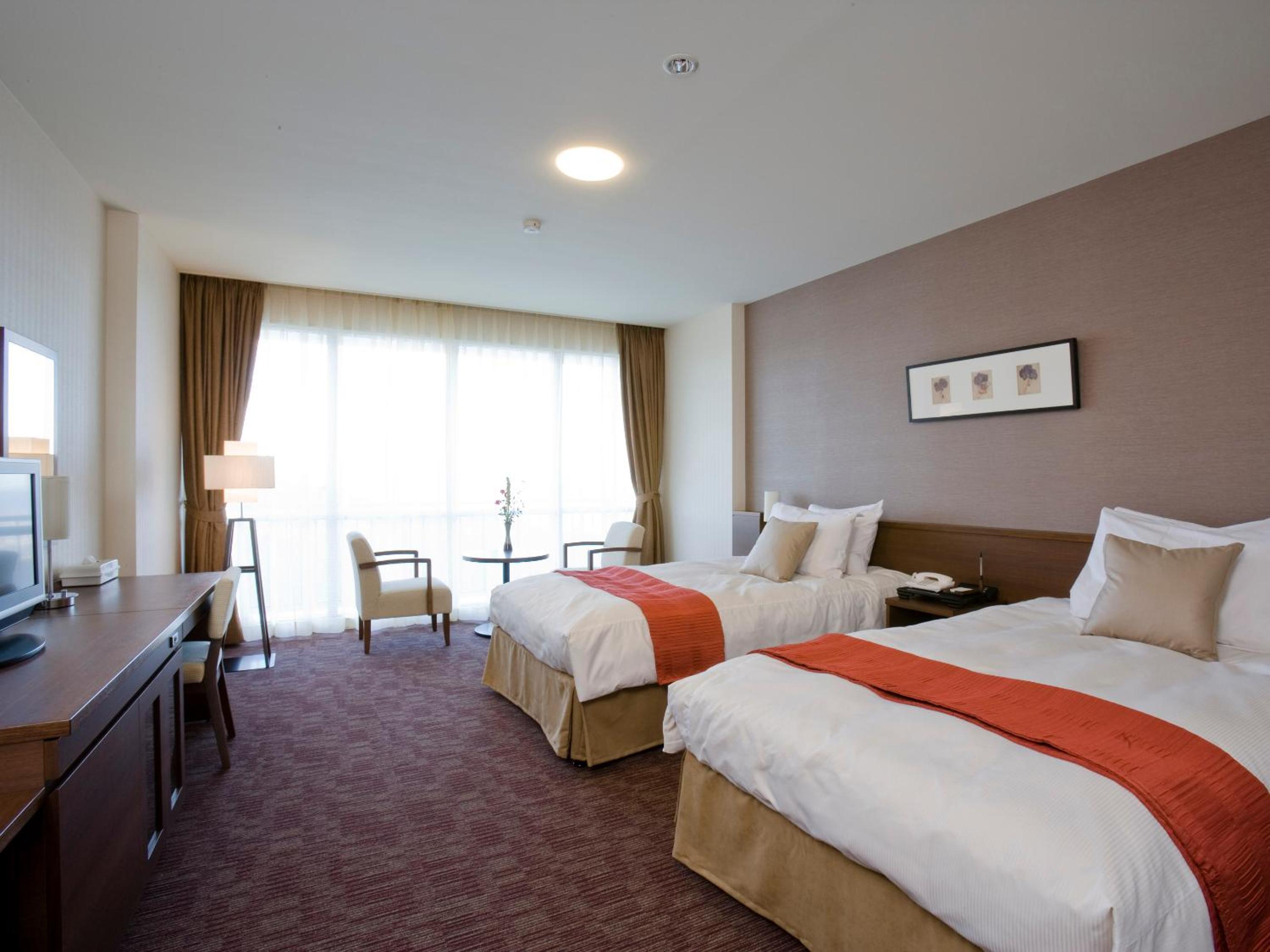 Gamagori Onsenkyo Mikawa Bay Hills Hotel