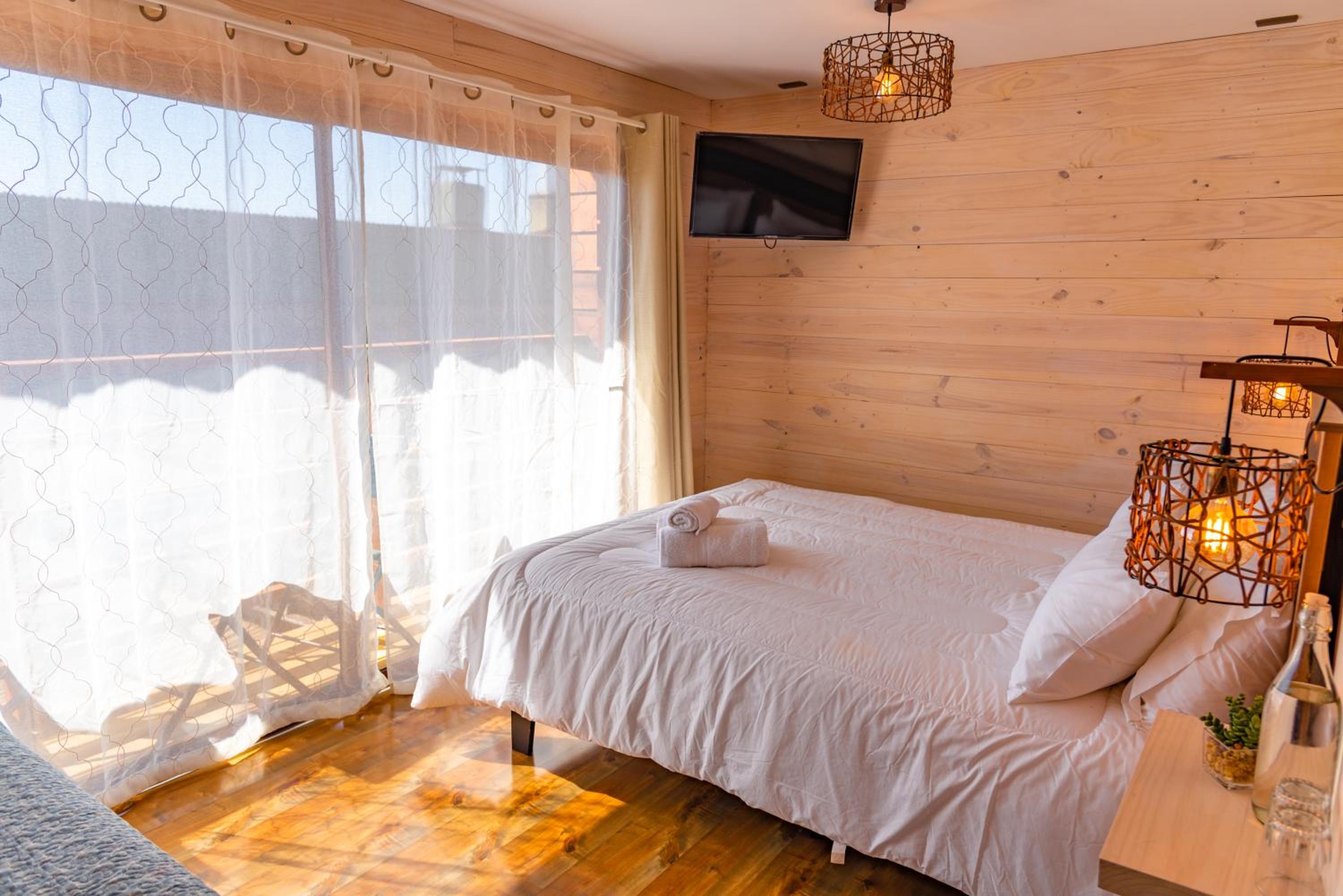 Hostel Moreno