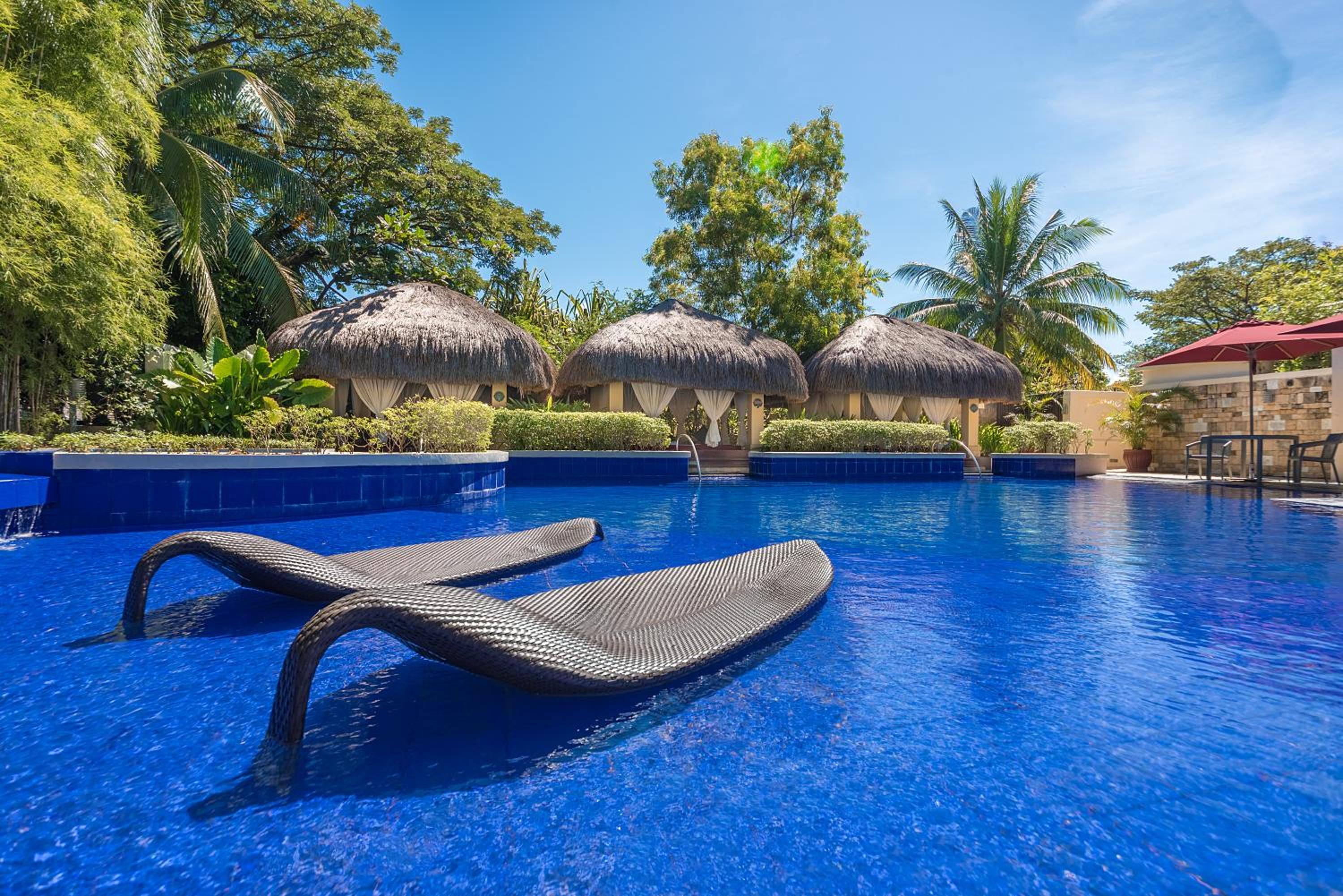 Crimson Resort and Spa - Mactan Island, Cebu view 3