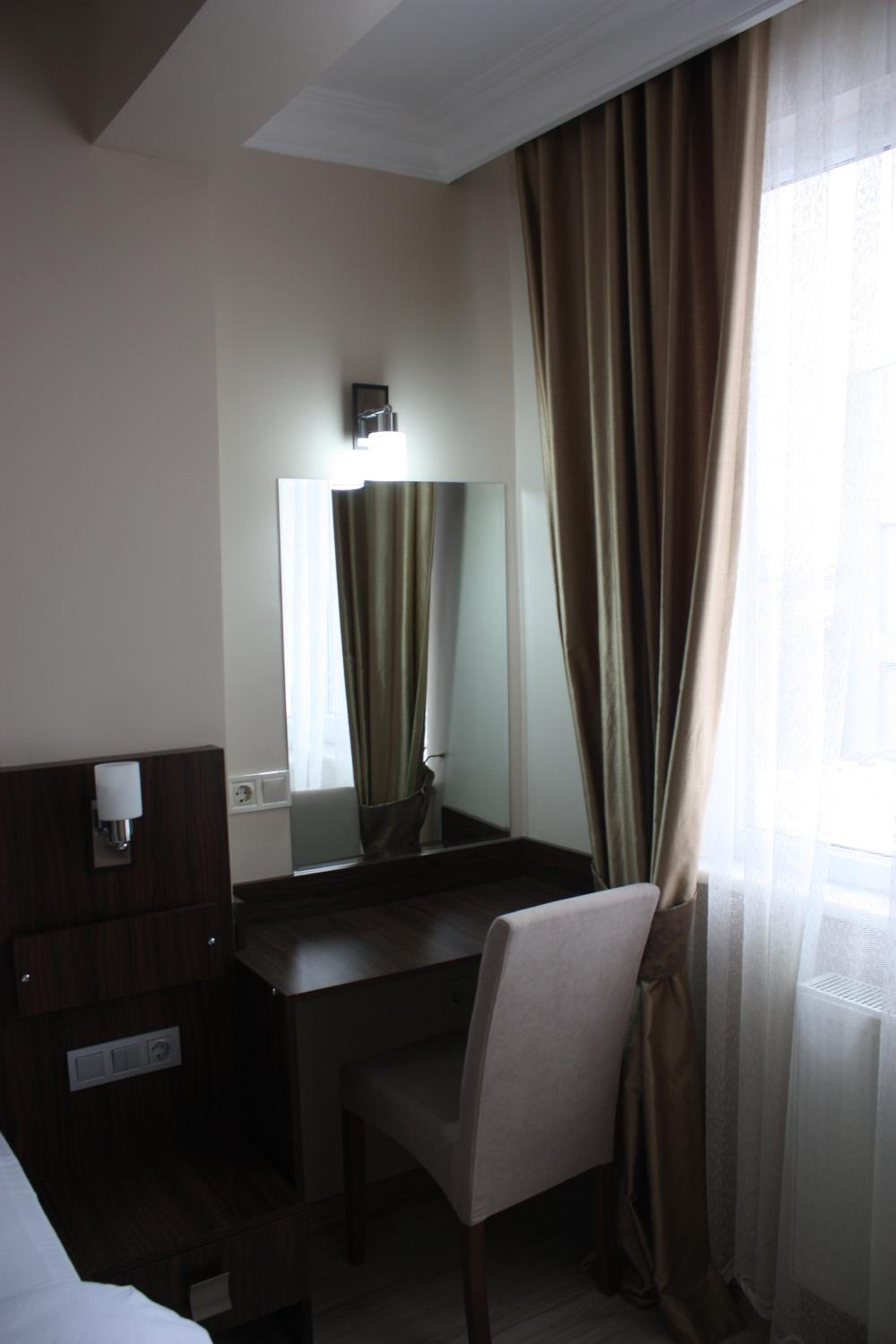 Istanbul Central Otel - Image 18