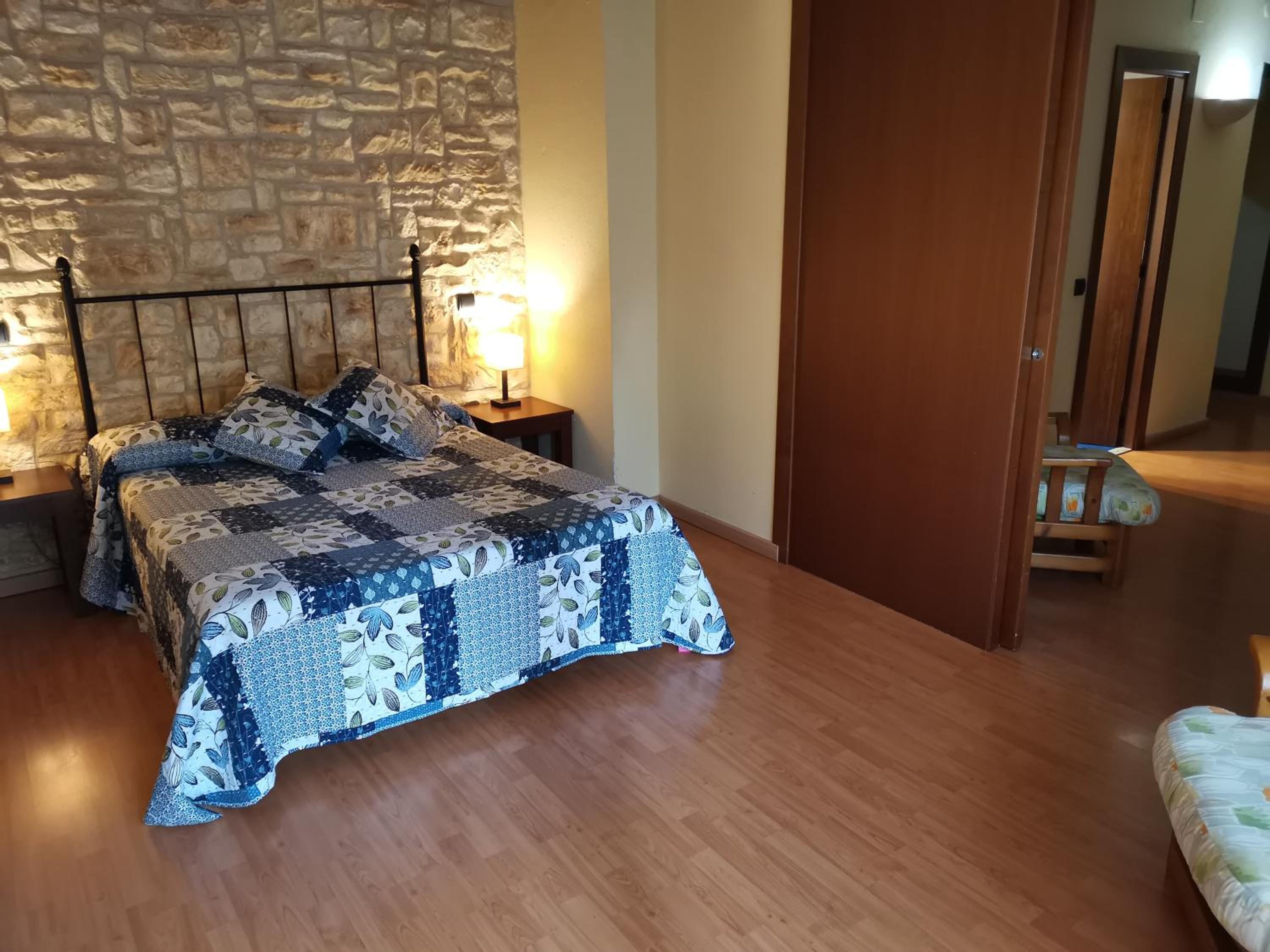 Hotel Hostal del Senglar - Image 1