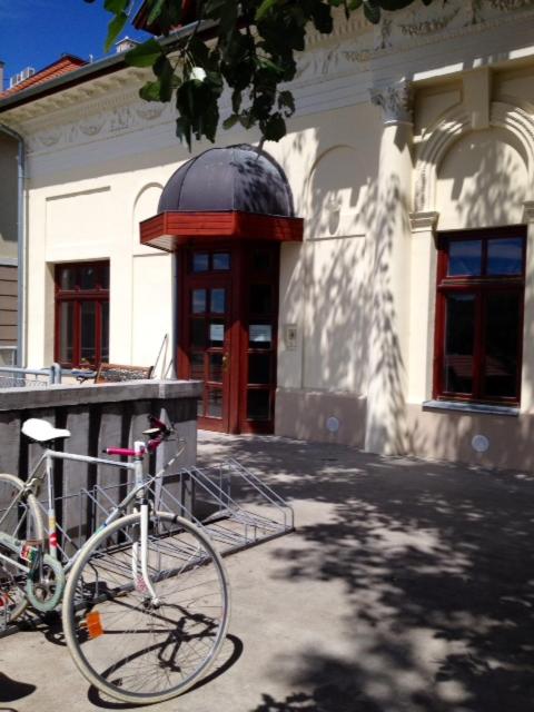 Photo 24