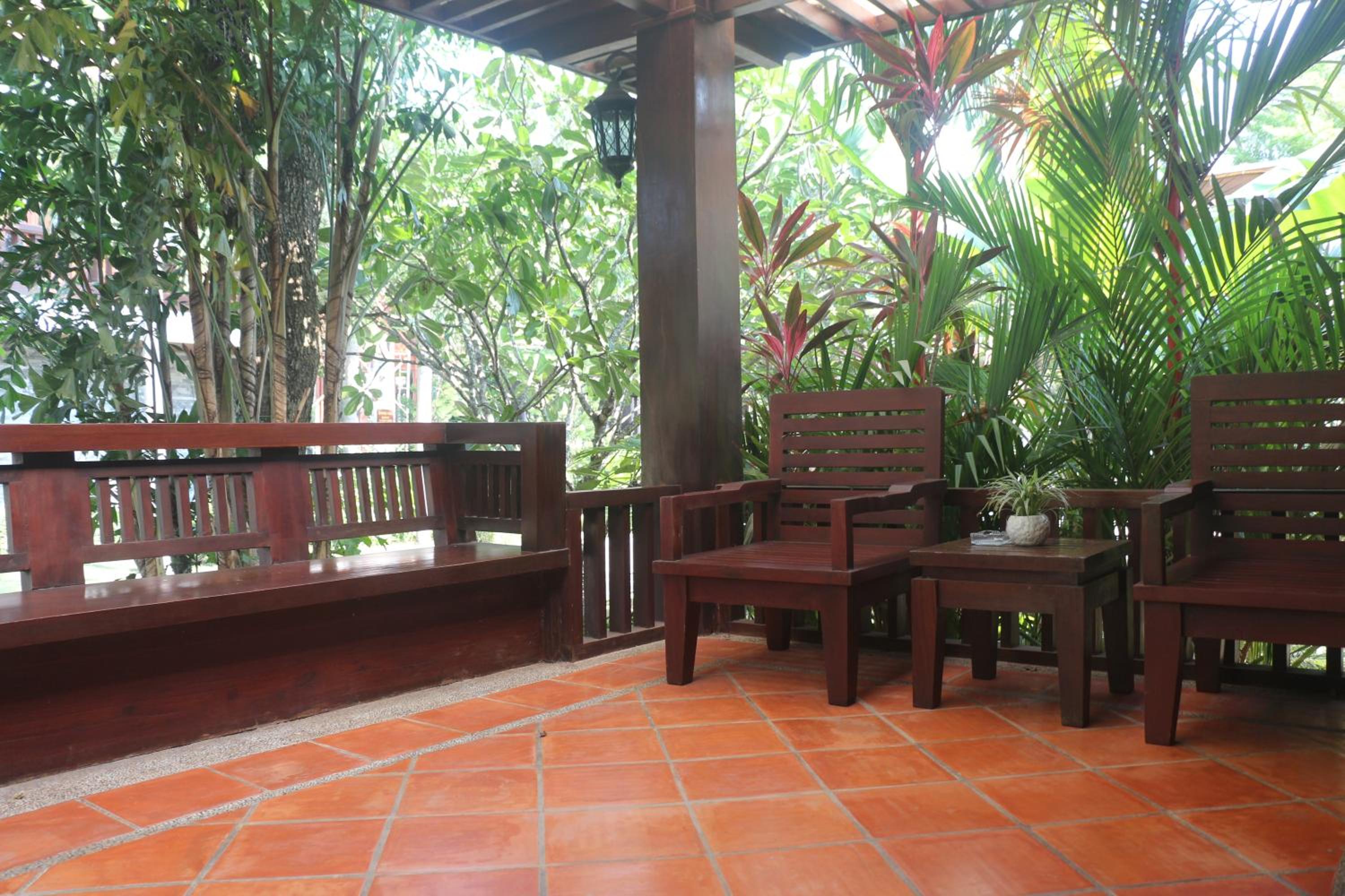 Try Palace Resort Kep