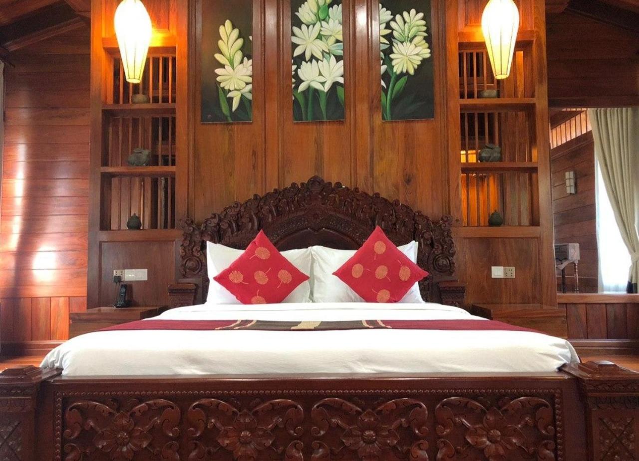 Try Palace Resort Kep