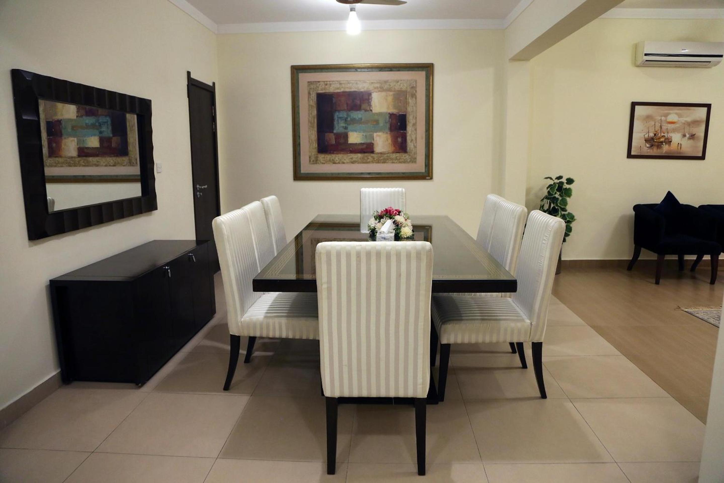 Butterfly Guest House Phase 7 Bahria Town view 5