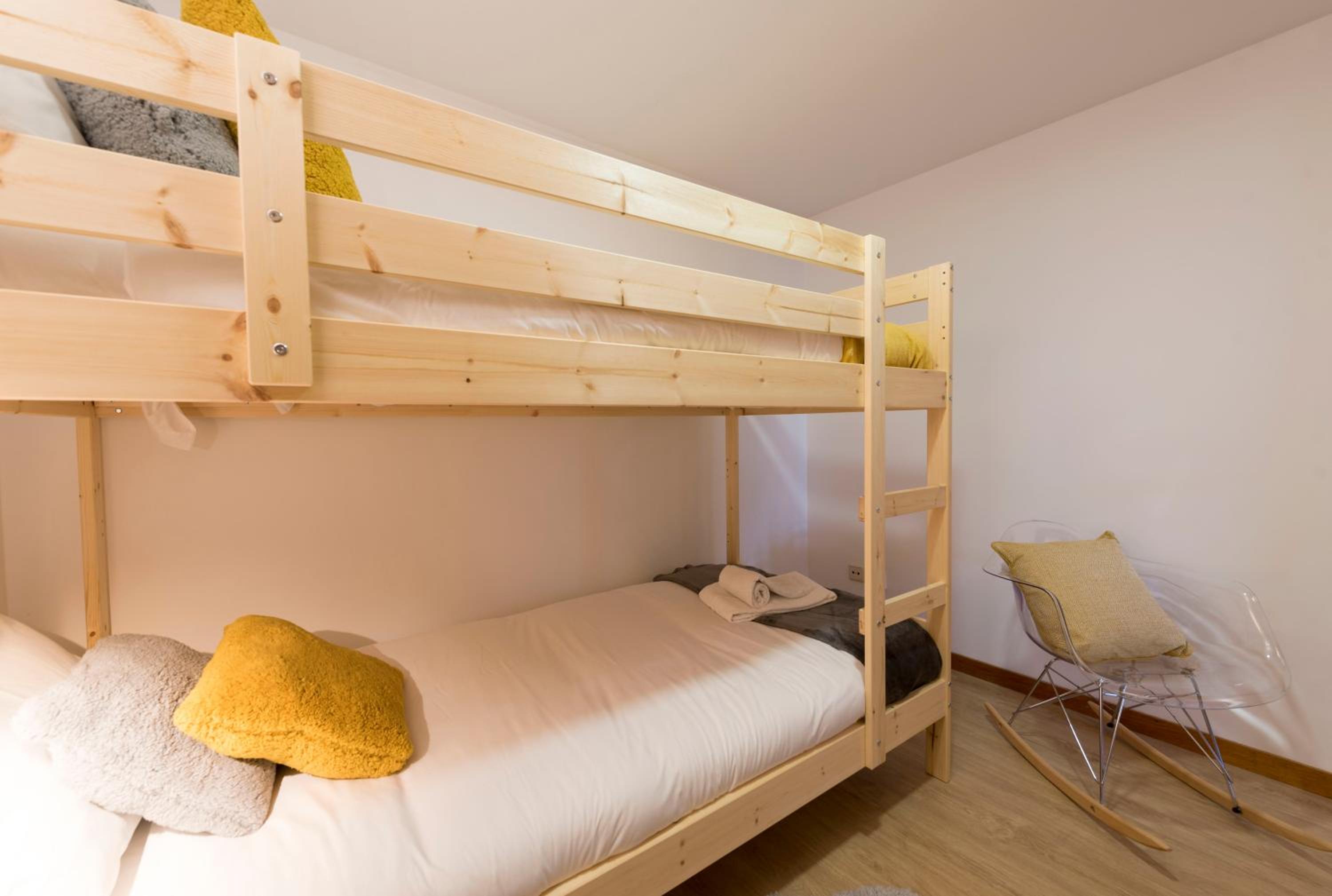 LovelyStay - The Porto Getaway Duplex - Free Parking view 5