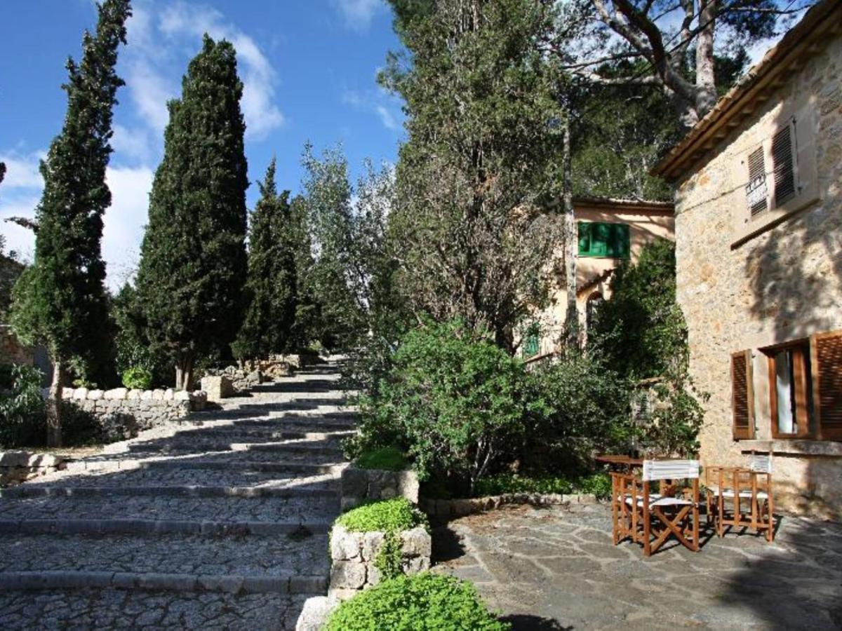 Calvari, 42 view 3