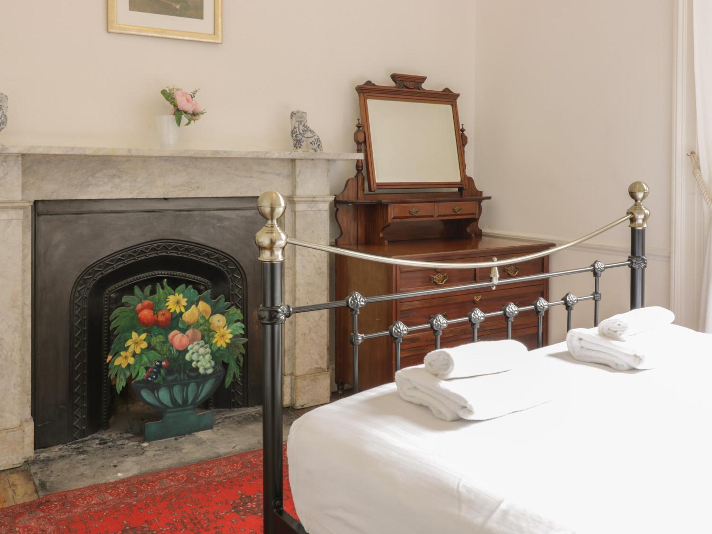 3 Lynedoch Place view 5