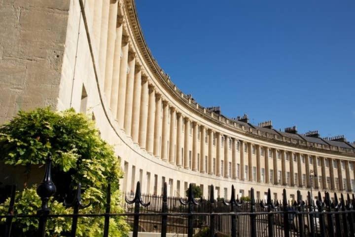 Stunning & Central Milsom Street Apartment view 3