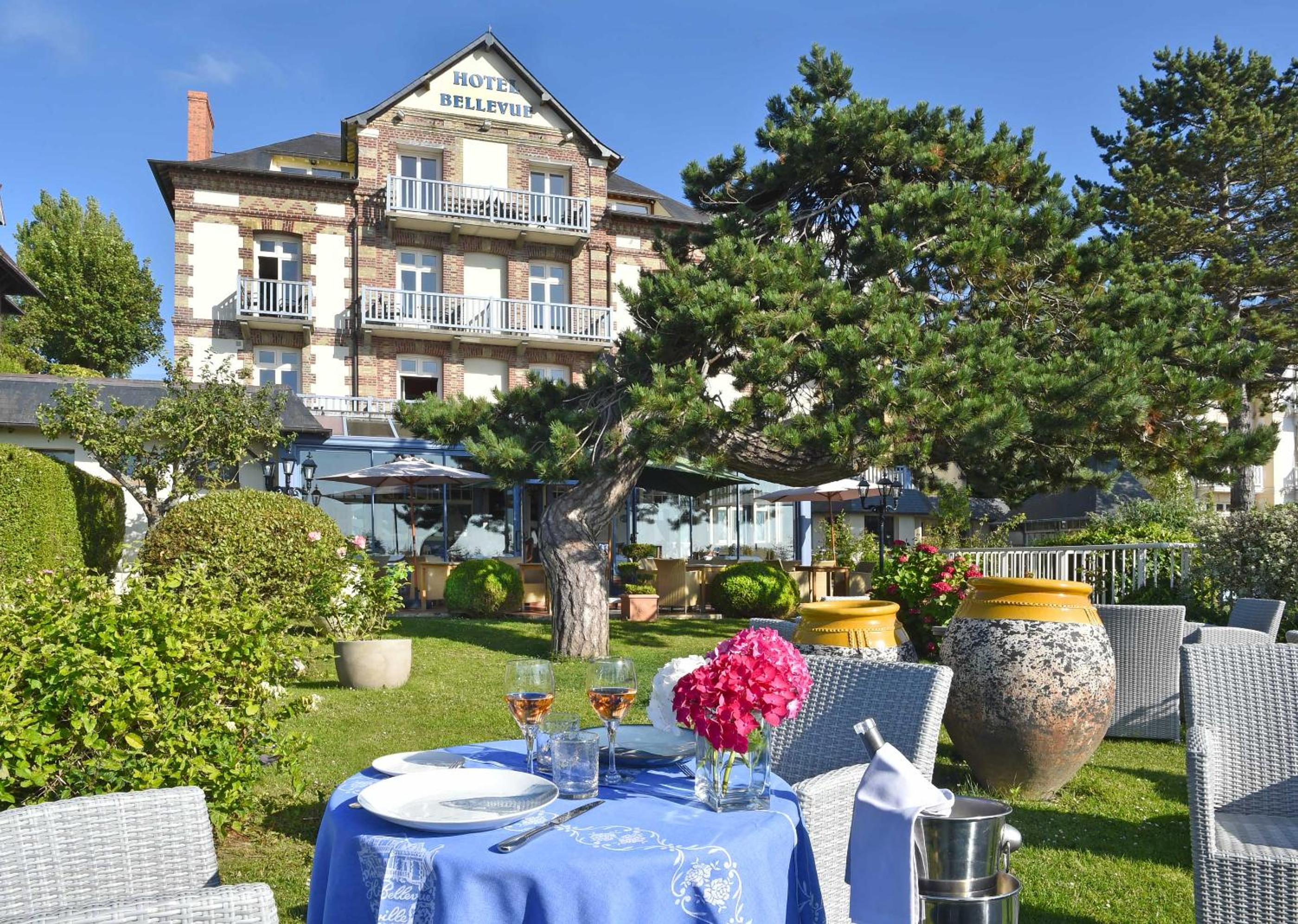 Hotel Le Bellevue, Demeures & Chateaux