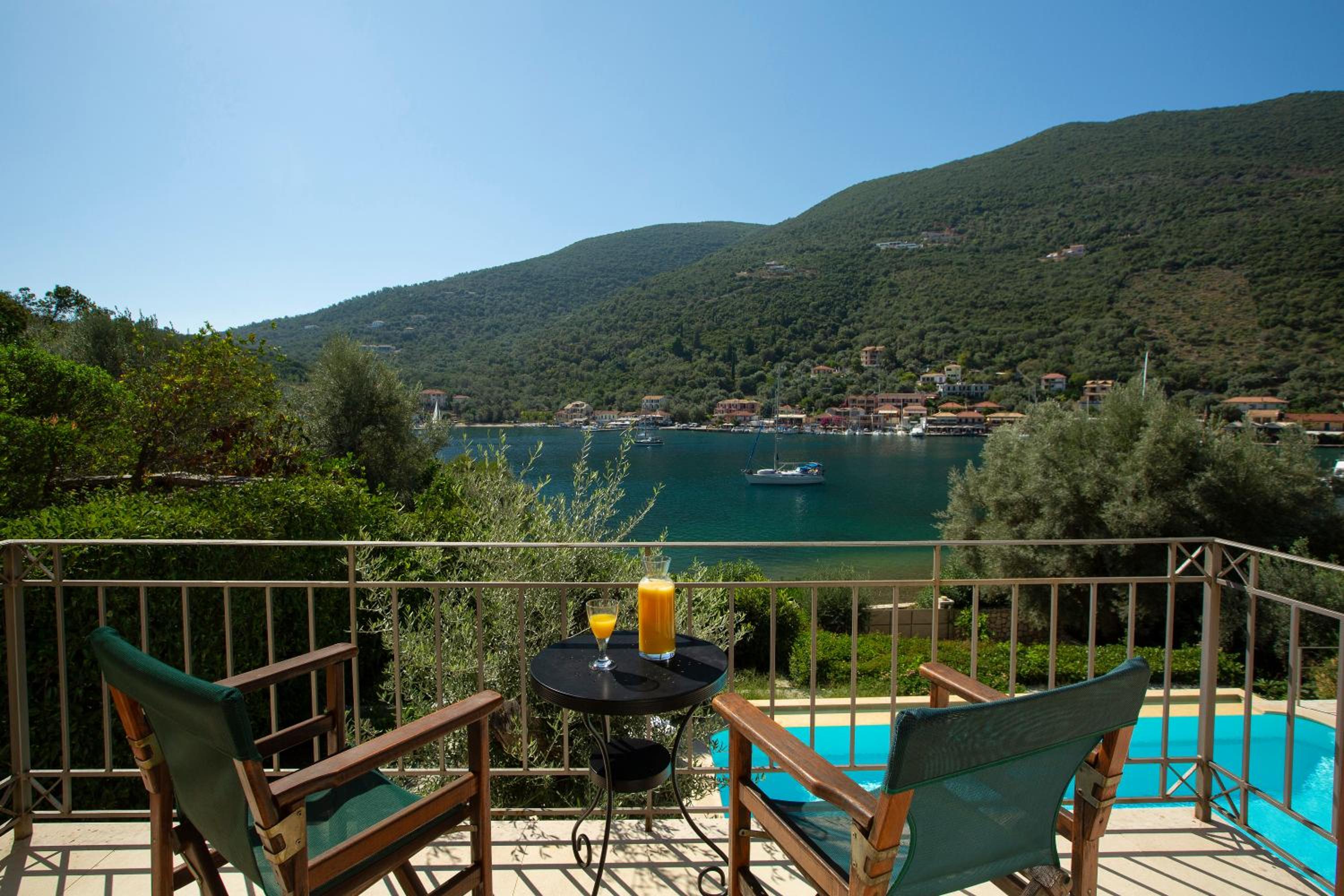 Arodo Seaside Villas - Villa Christina