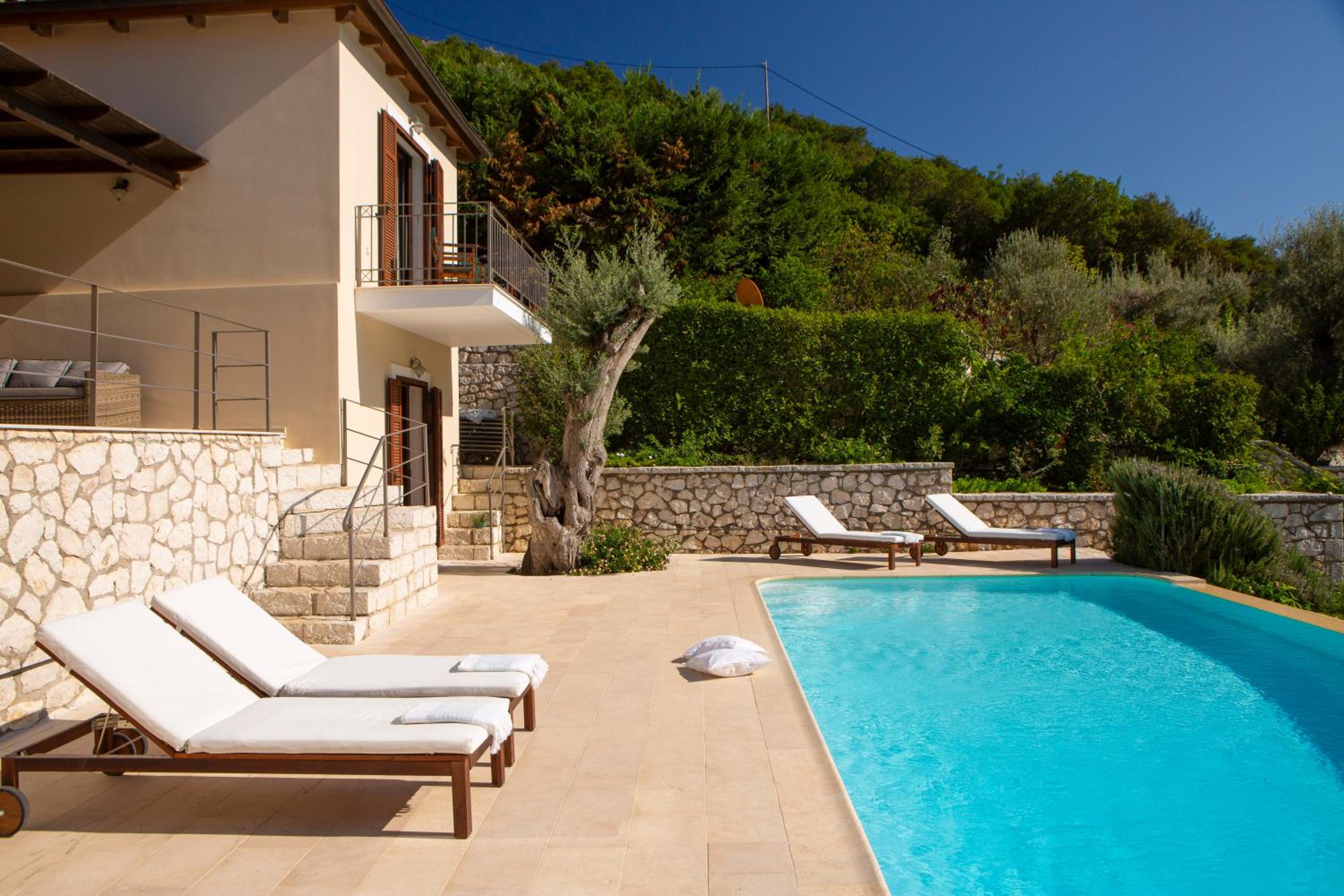 Arodo Seaside Villas - Villa Christina