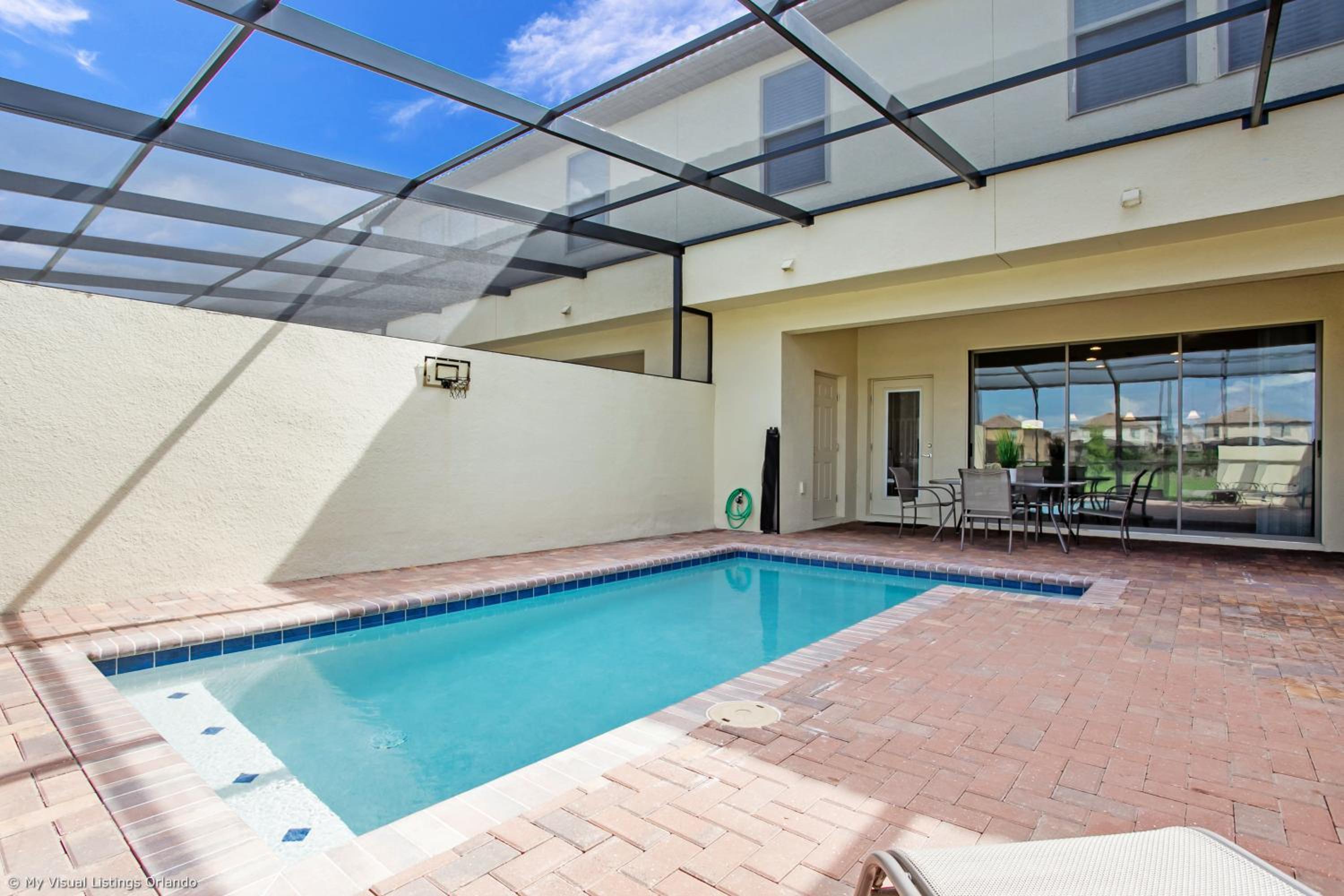 Beautiful Townhome wPrivate Pool 7 mi to Disney view 5