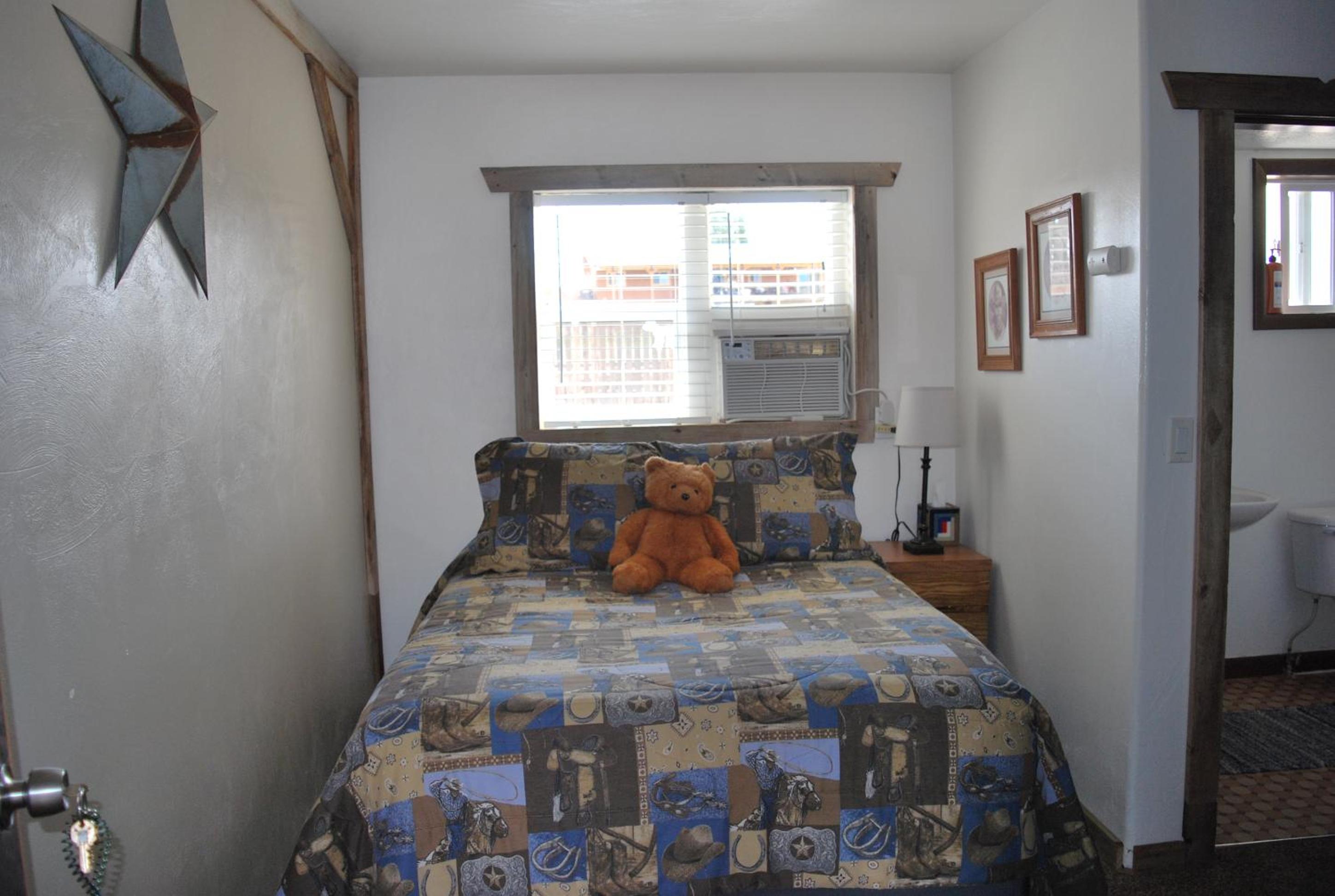 Photo 13