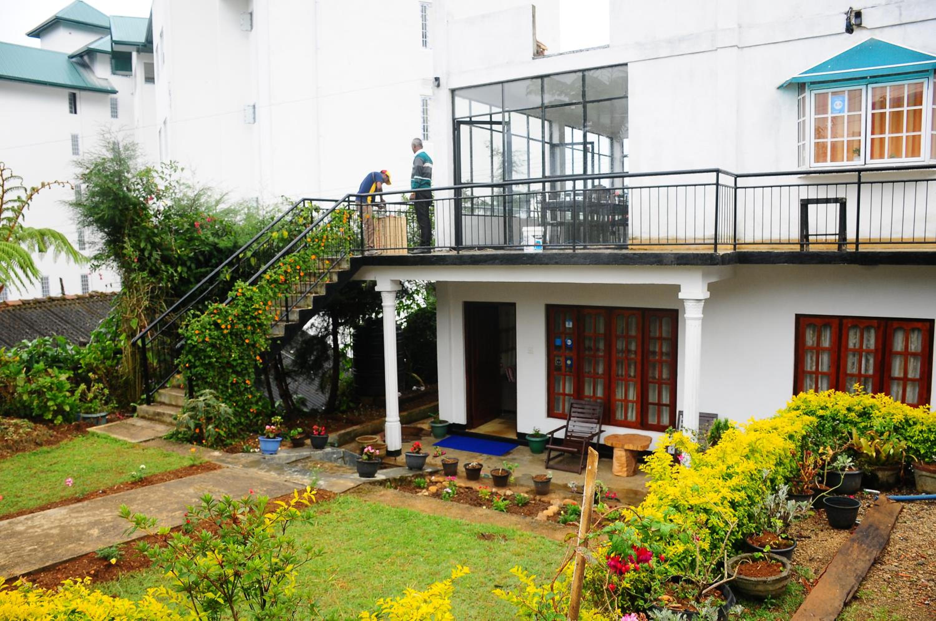 Lassana Villa