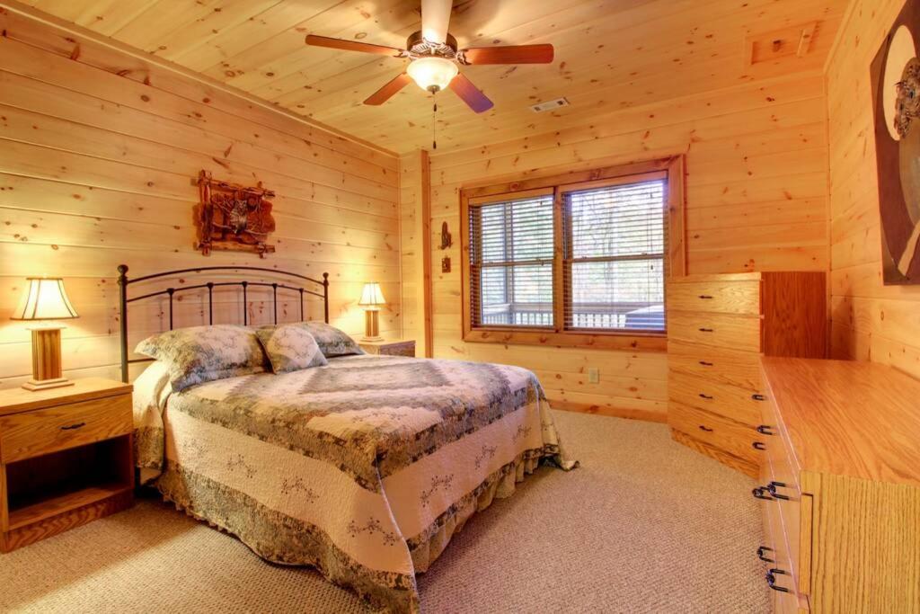 Cherokee Dream Mountain Lodge