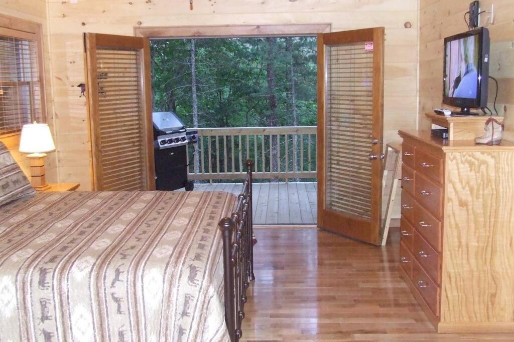 Cherokee Dream Mountain Lodge