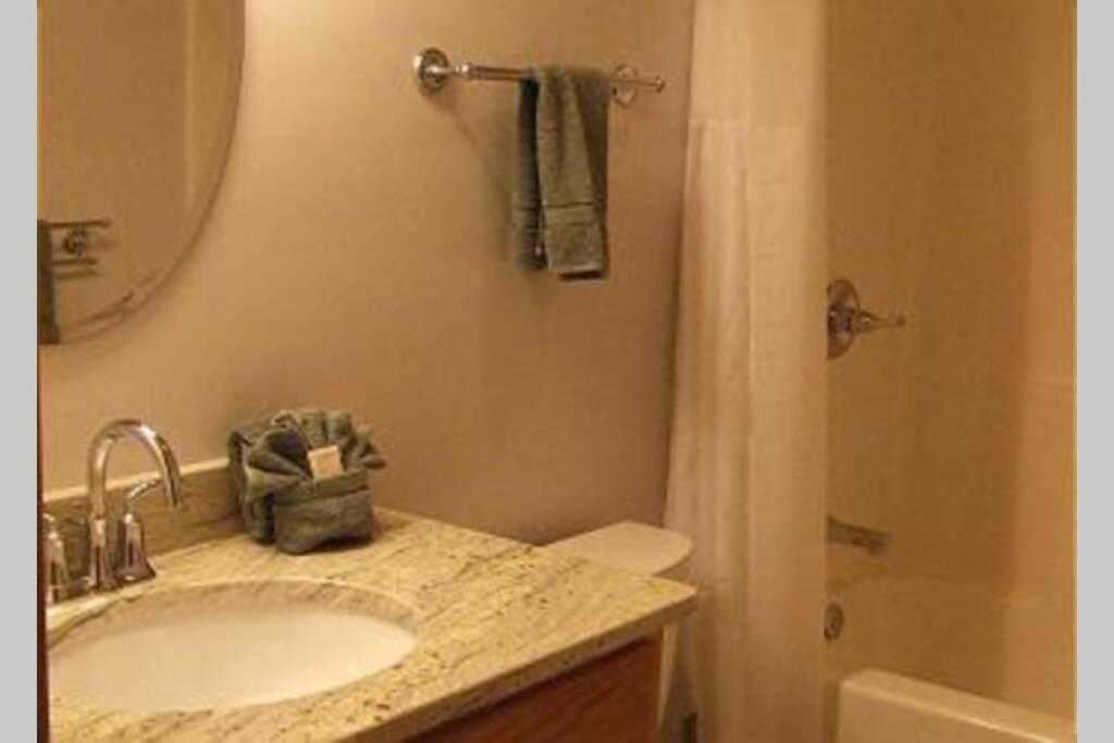 Cherokee Dream Mountain Lodge
