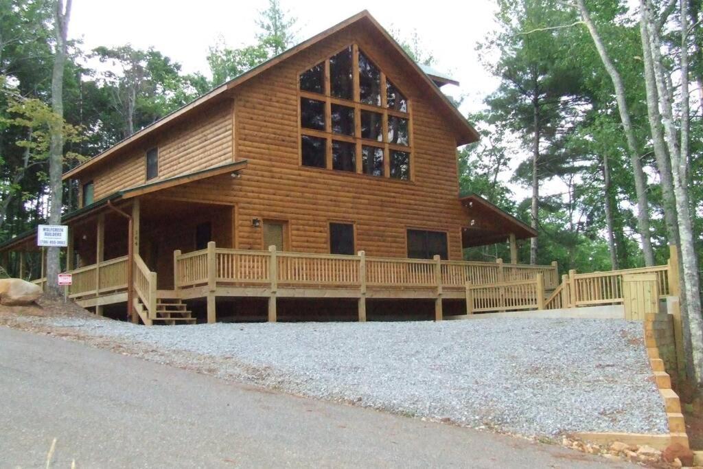 Cherokee Dream Mountain Lodge