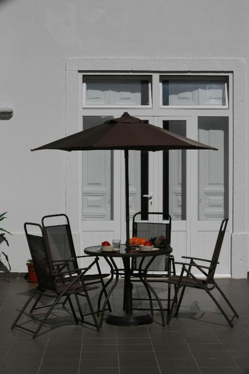 Hotel Alojamento Local Primavera - Image 1