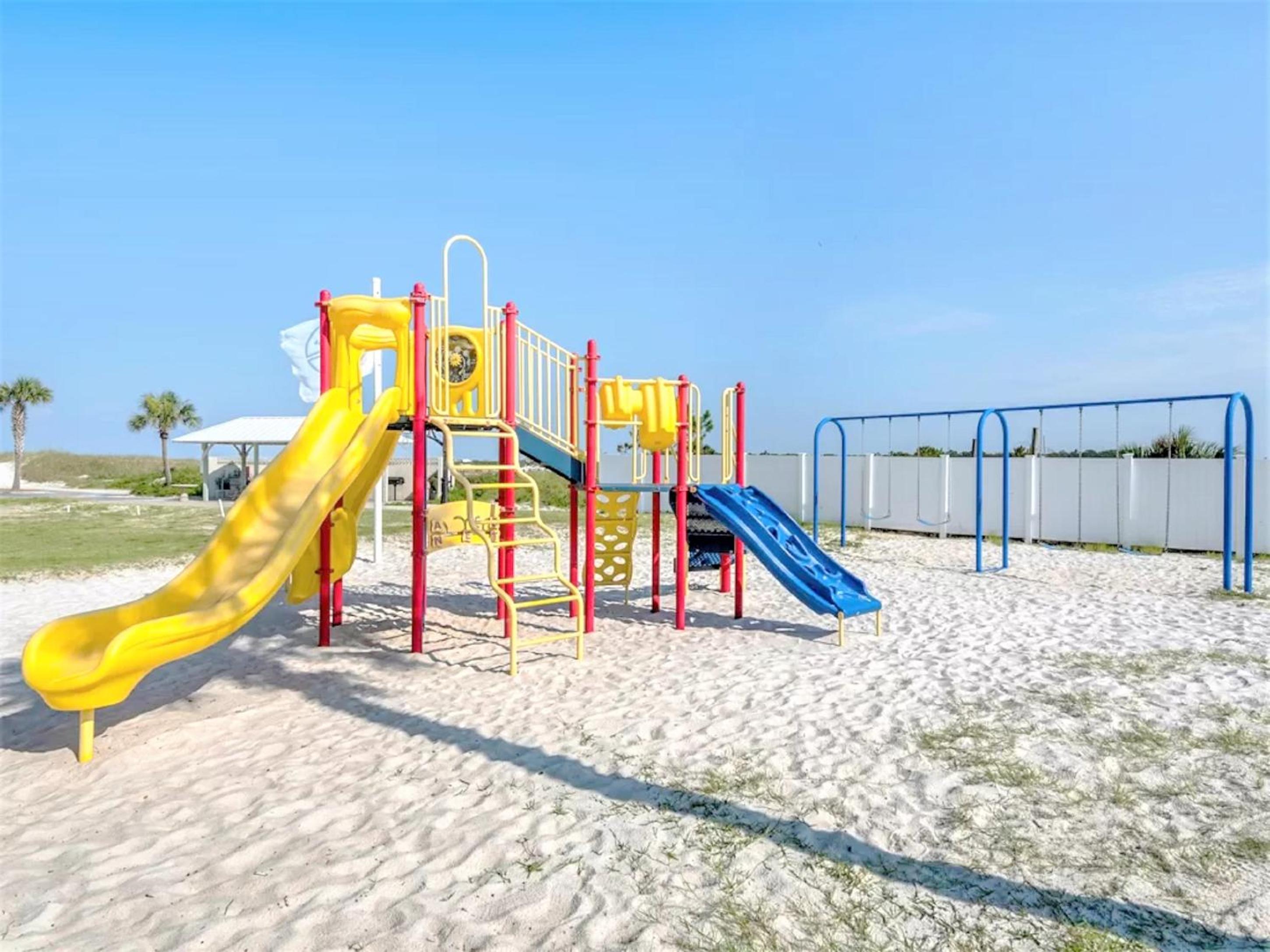Pinnacle Port Beach Resort