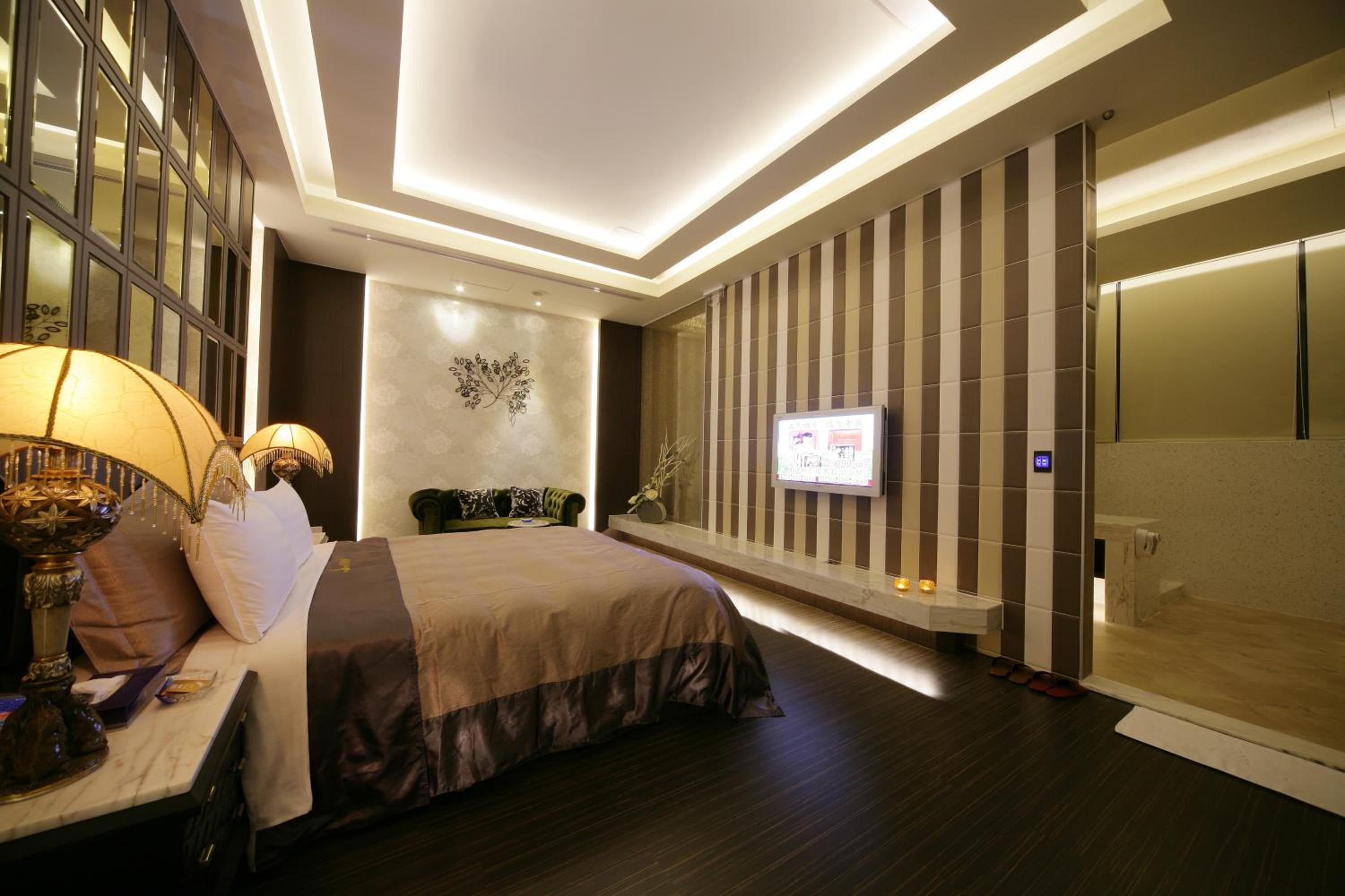 Dubai Villa Motel
